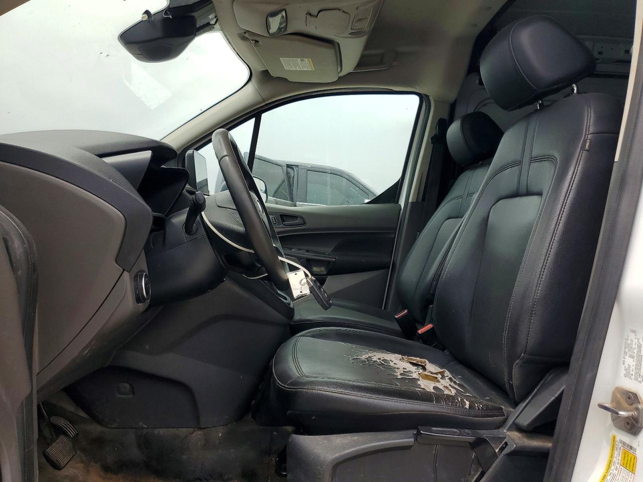 FORD TRANSIT CONNECT 2021 — 8