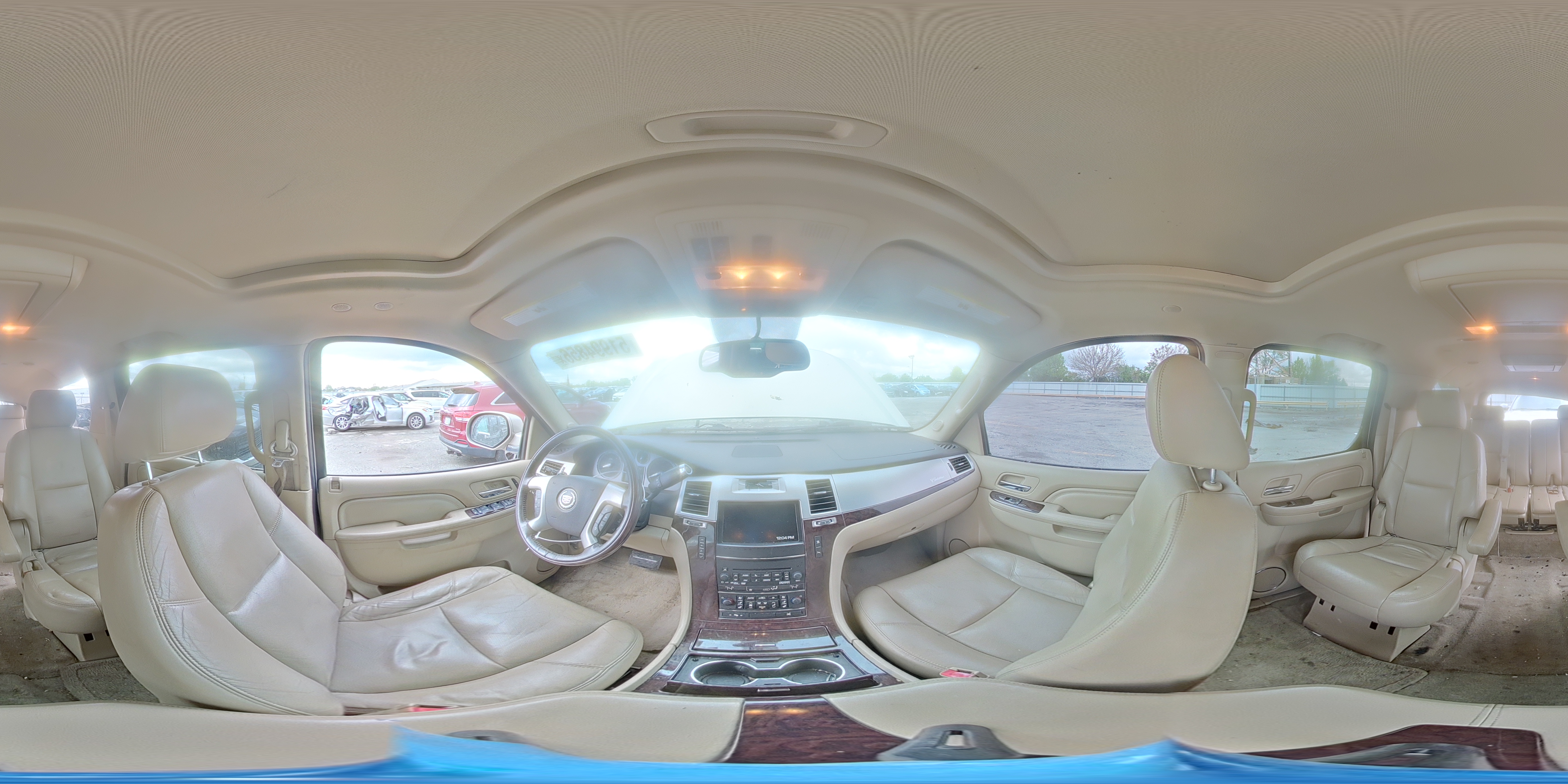 CADILLAC ESCALADE 2011 — 15