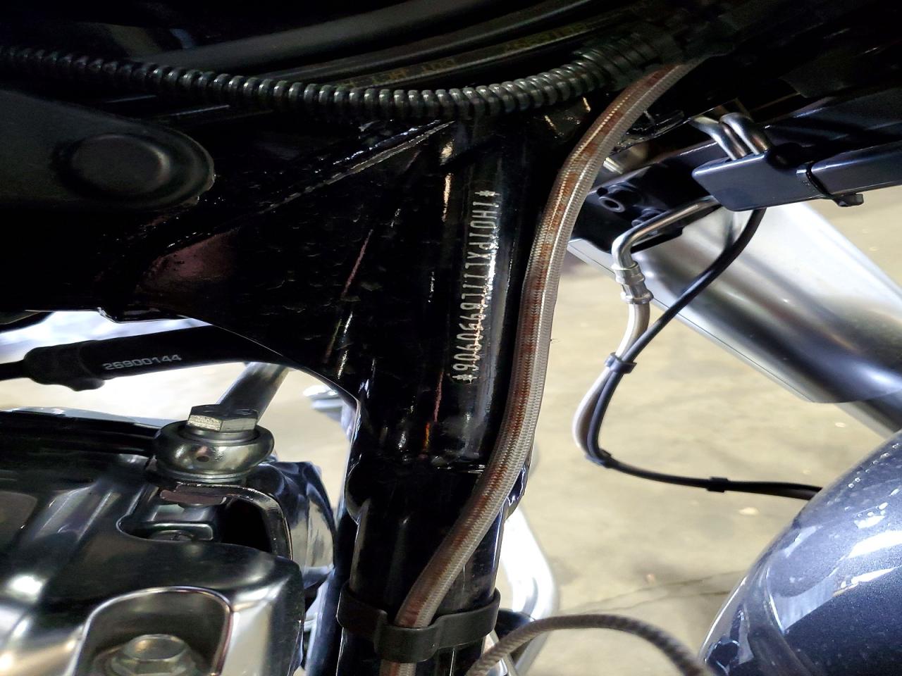 HARLEY-DAVIDSON FLHXSE 2020 — 9