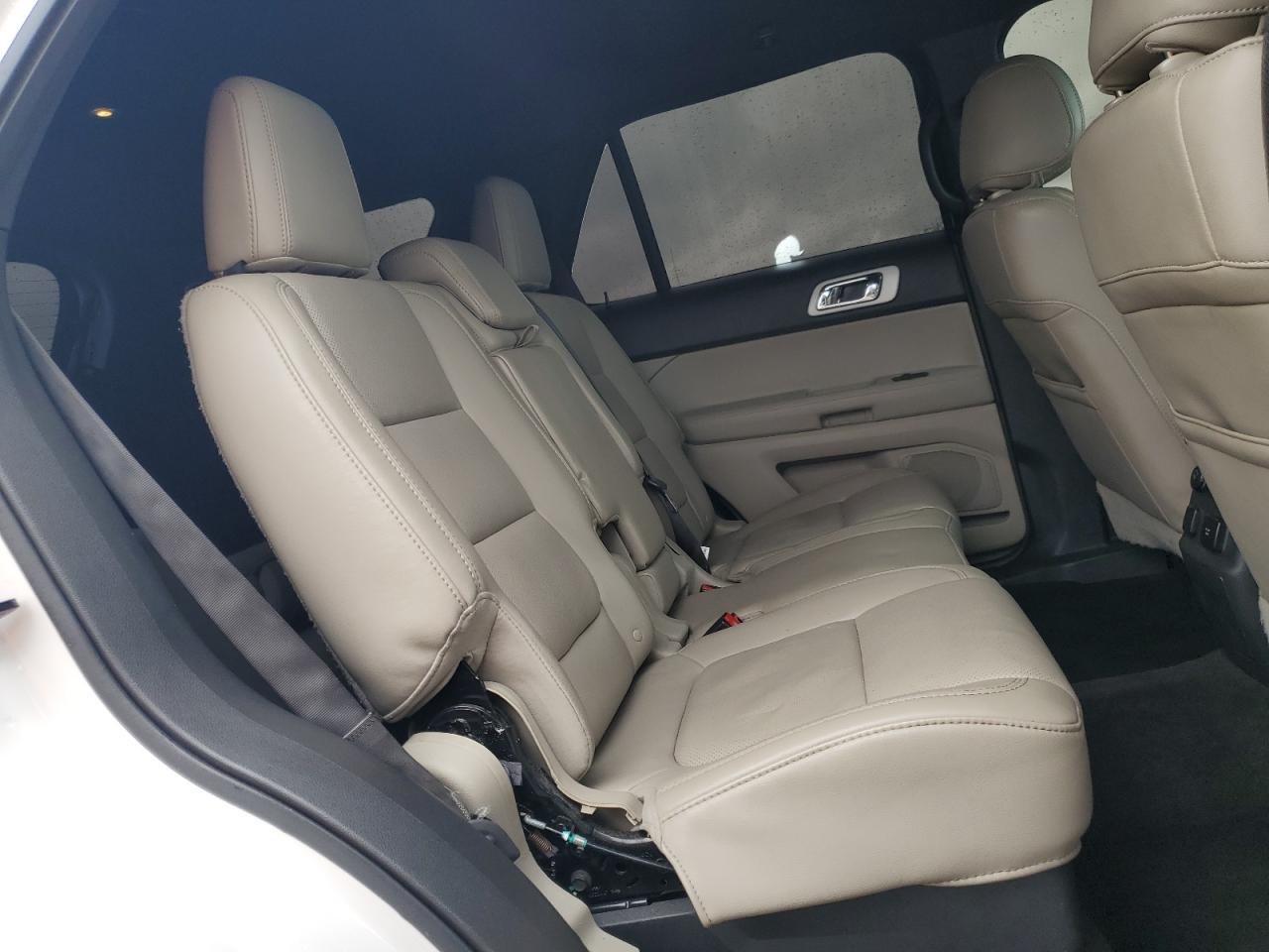 FORD EXPLORER 2013 — 12