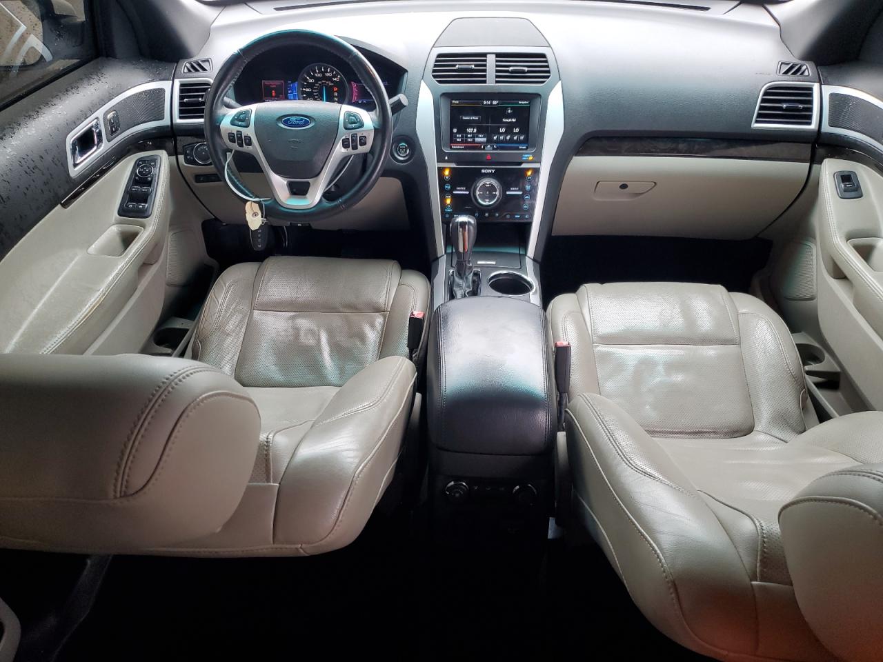 FORD EXPLORER 2013 — 9