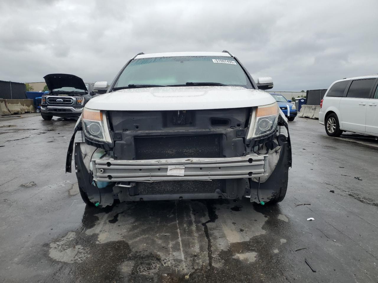 FORD EXPLORER 2013 — 6
