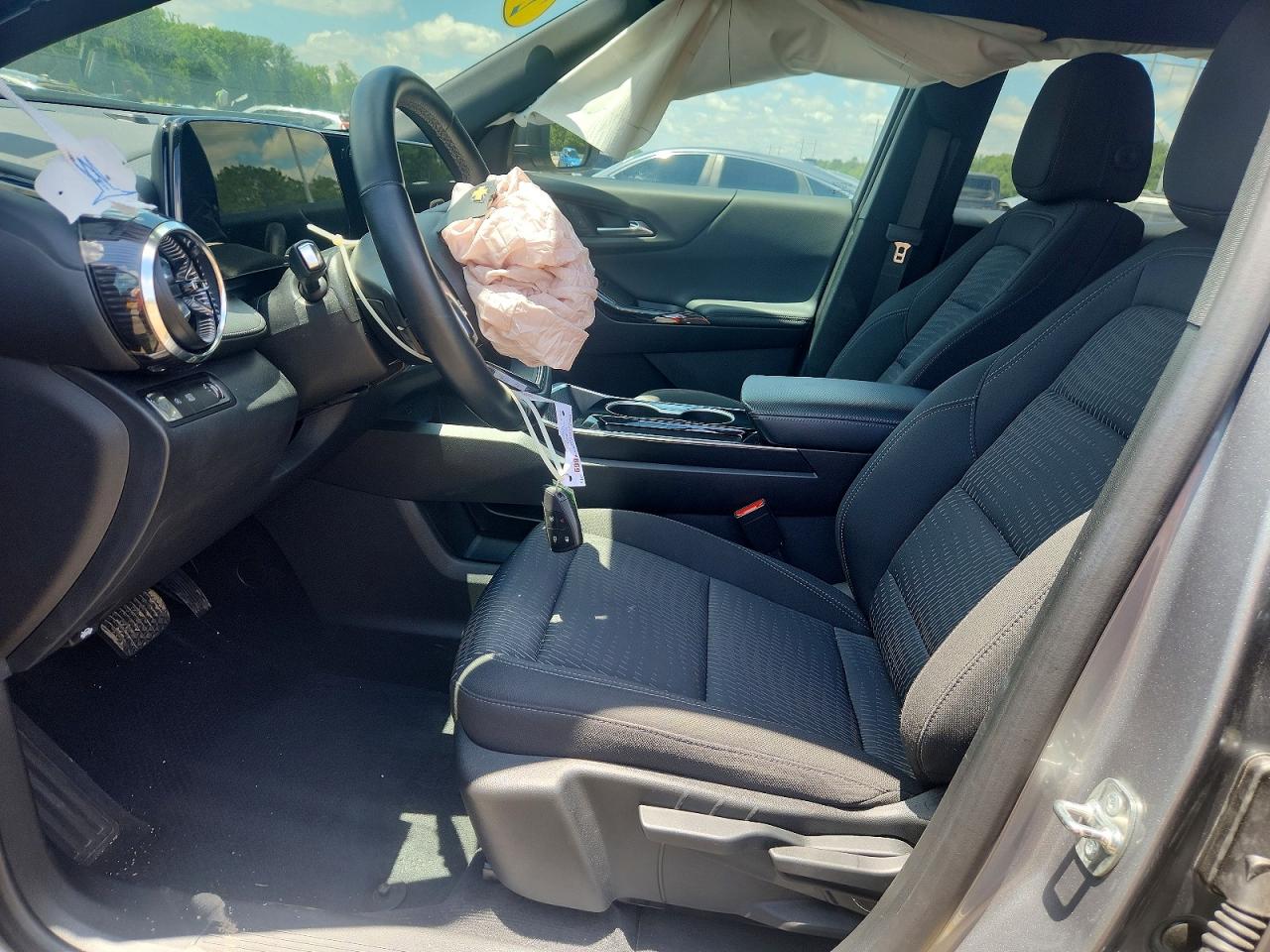 CHEVROLET EQUINOX 2025 — 8