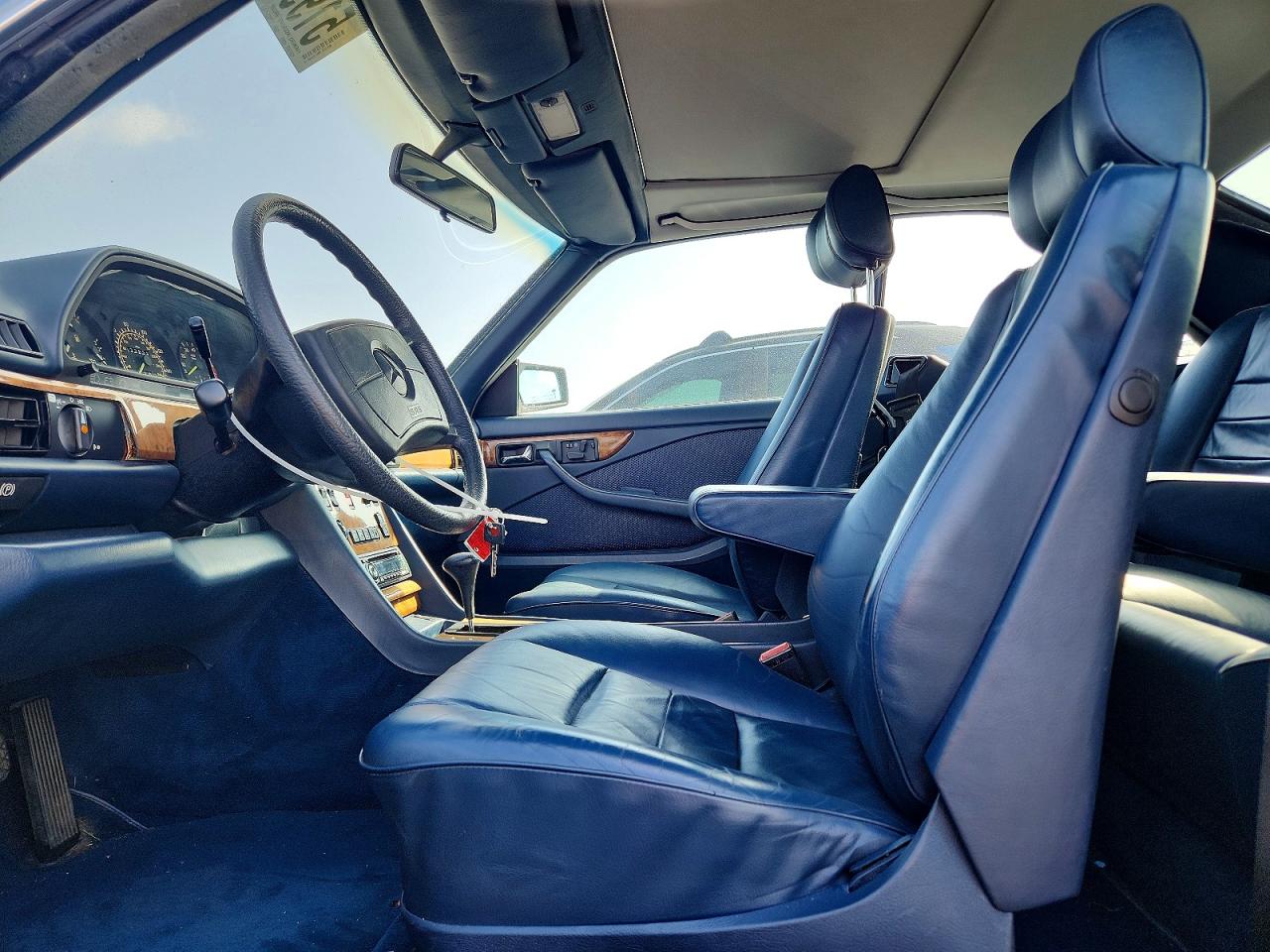 MERCEDES-BENZ 500 1985 — 8