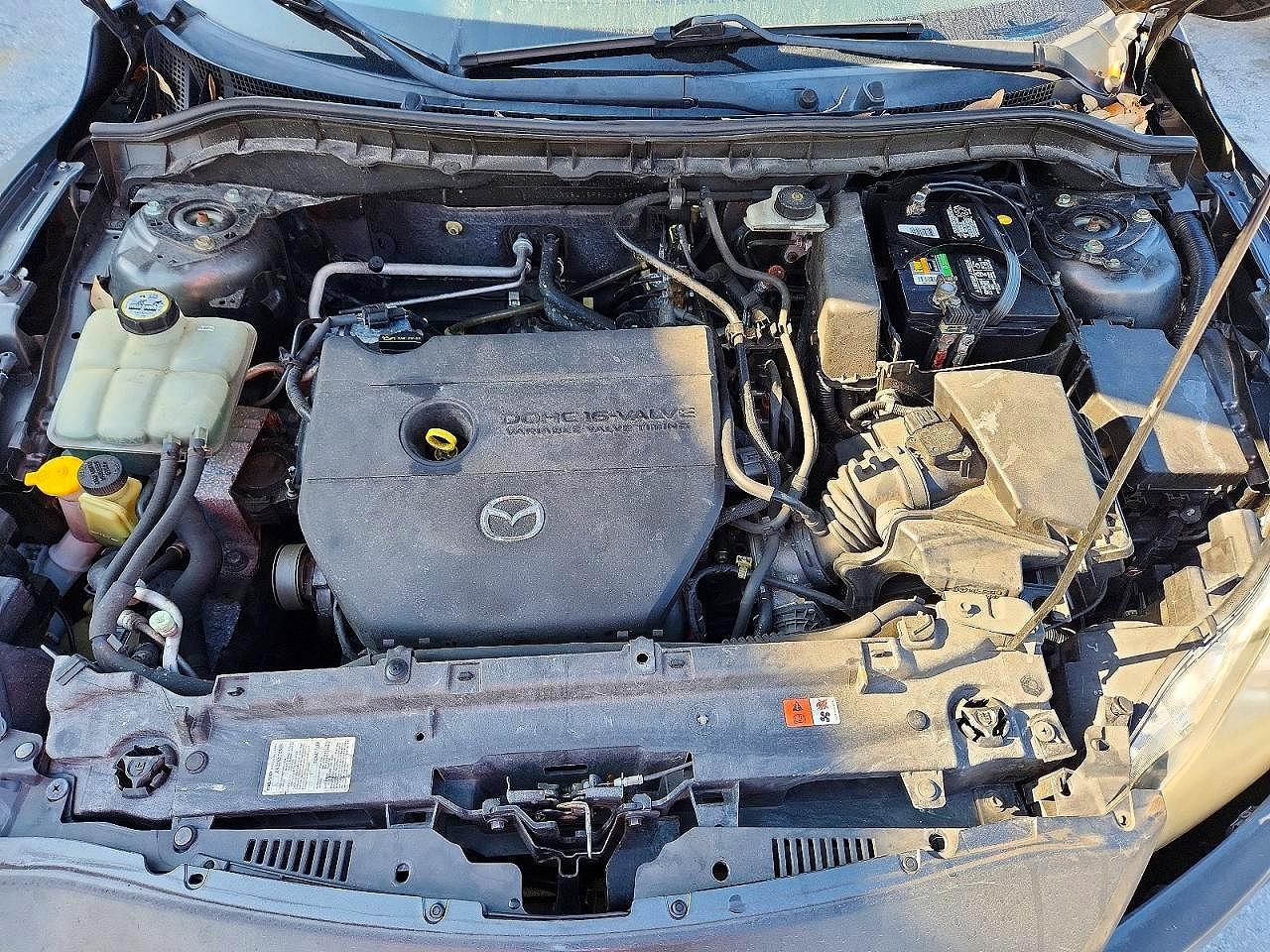 MAZDA 3 2010 — 12
