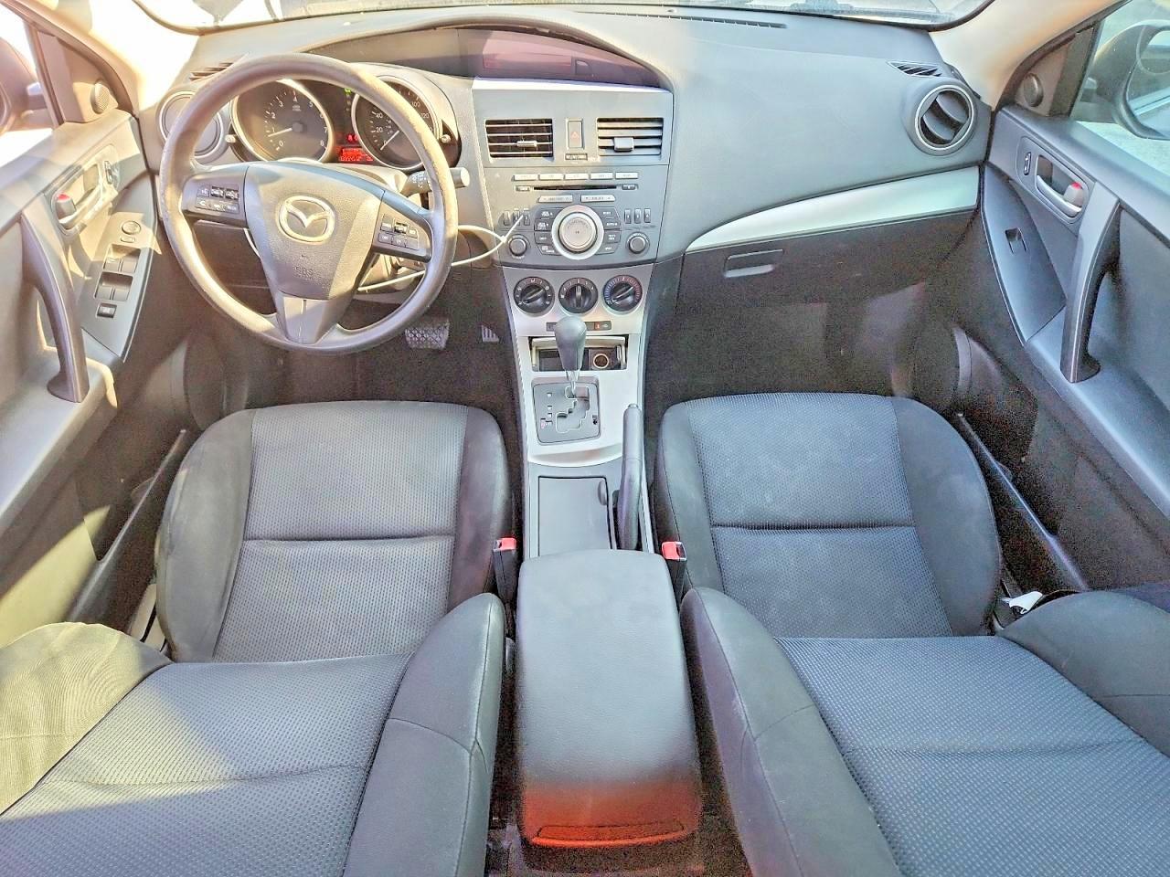 MAZDA 3 2010 — 9