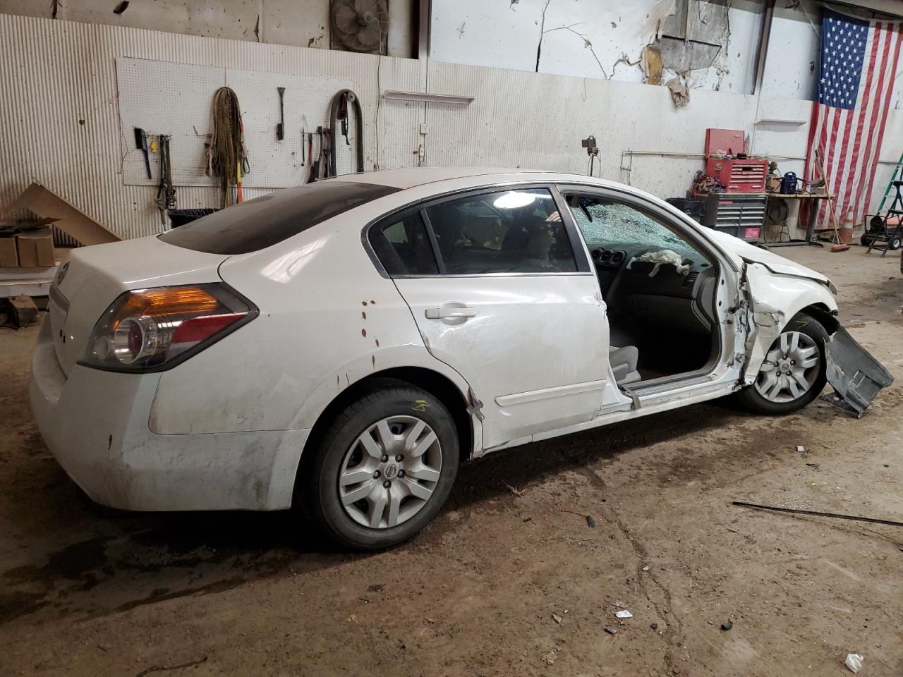 NISSAN ALTIMA 2009 — 4