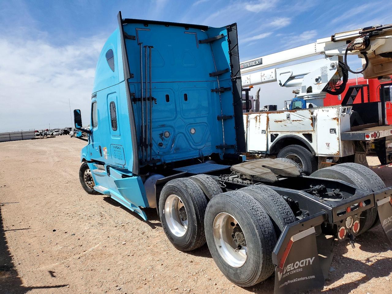FREIGHTLINER CASCADIA 126 2020 — 4