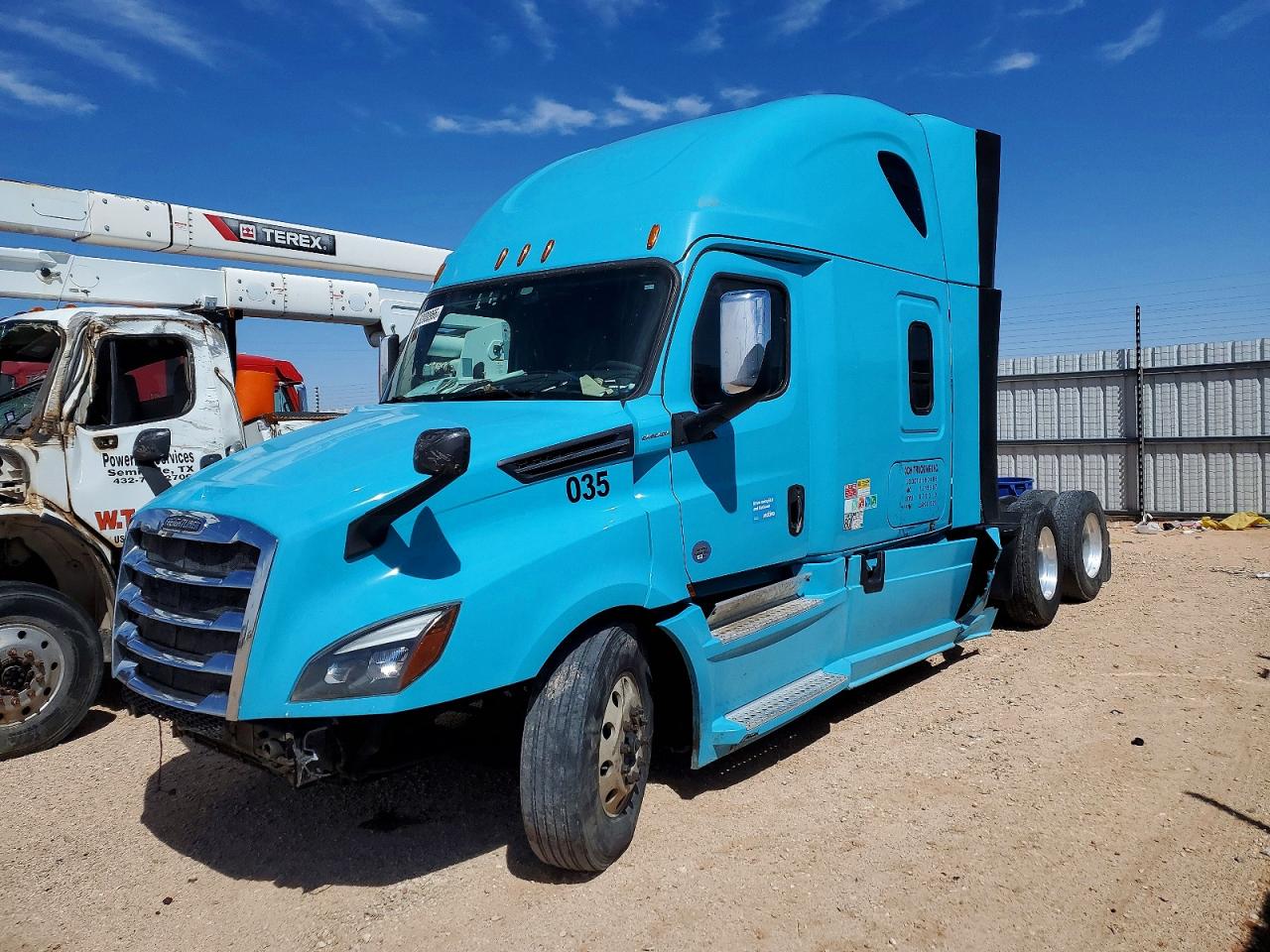 FREIGHTLINER CASCADIA 126 2020 — 3