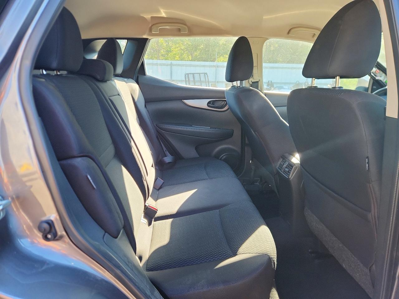 NISSAN ROGUE SPORT 2020 — 12