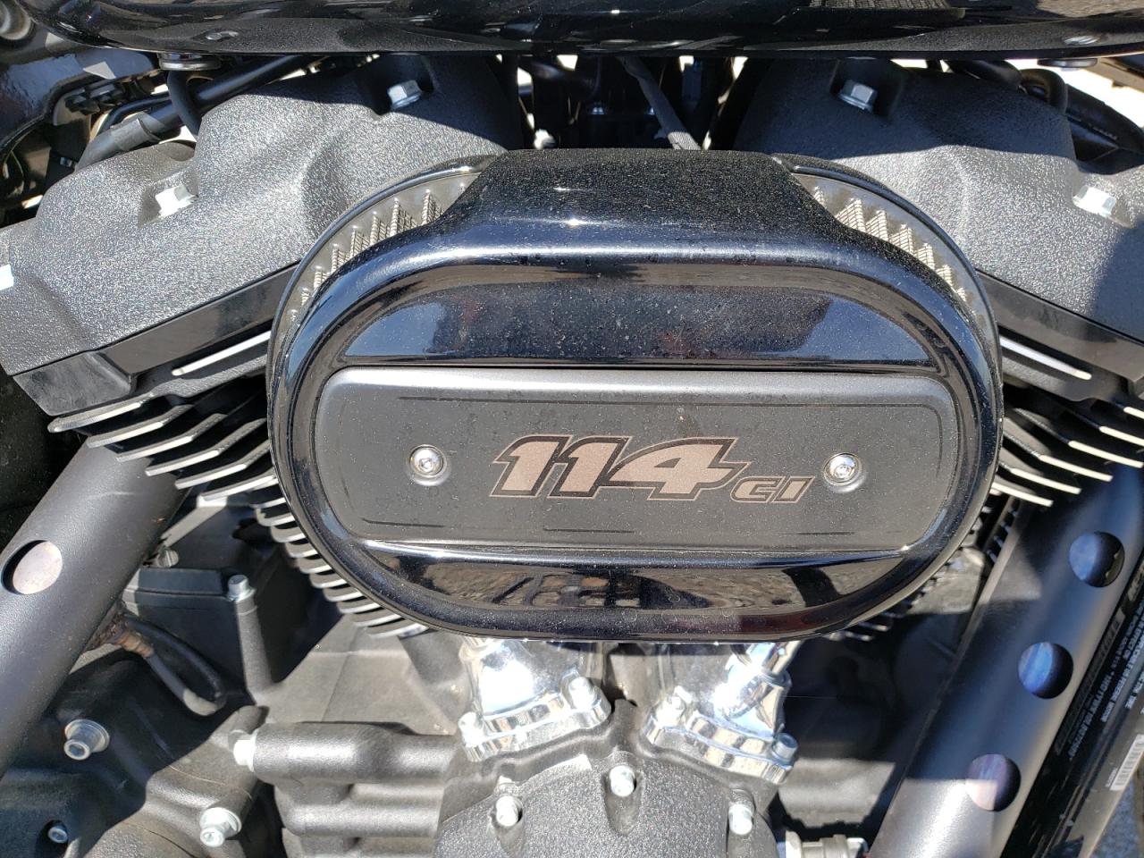 HARLEY-DAVIDSON FXLRS 2020 — 9