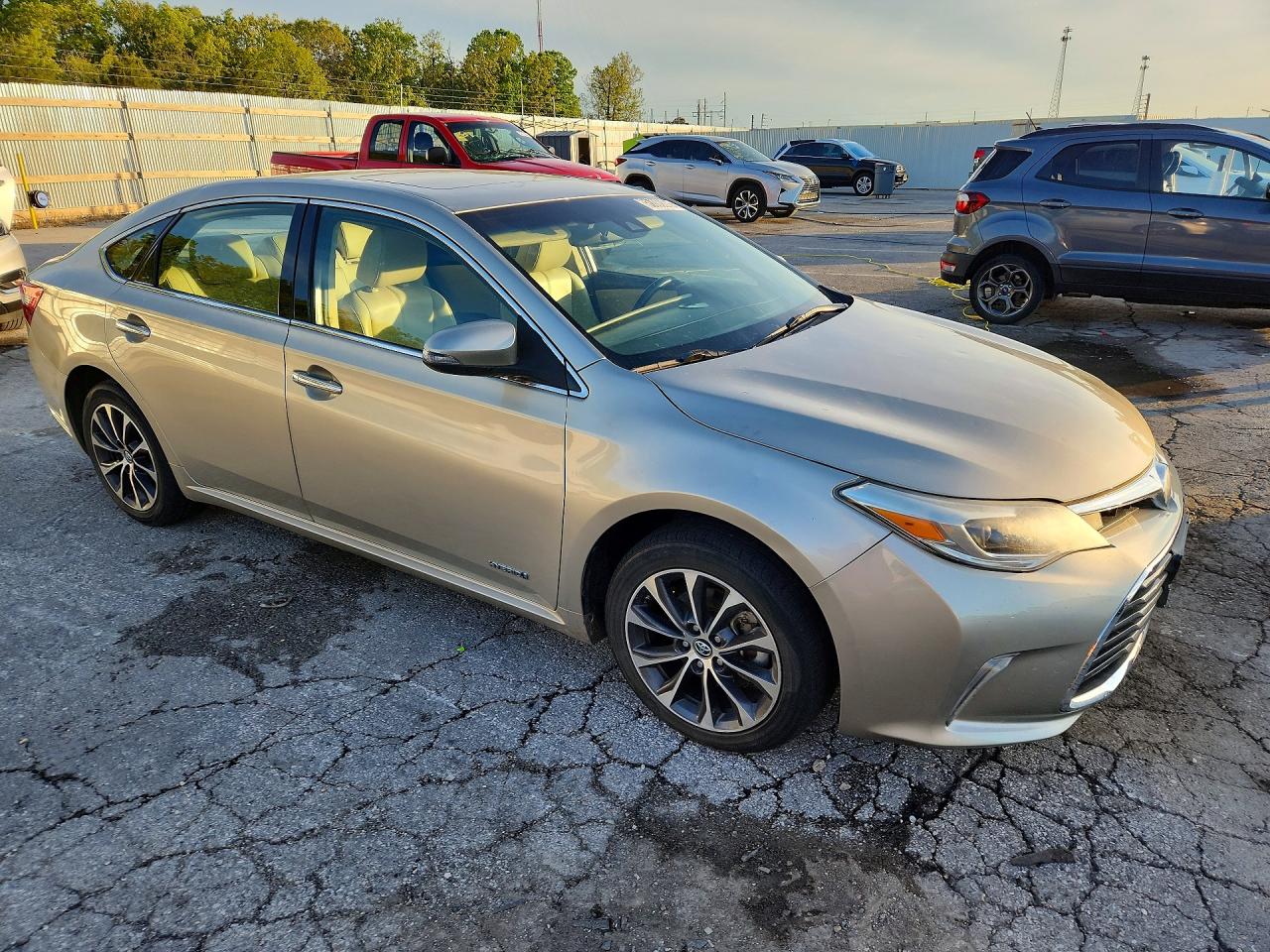 2018 TOYOTA AVALON HYBRID XLE PREMIUM