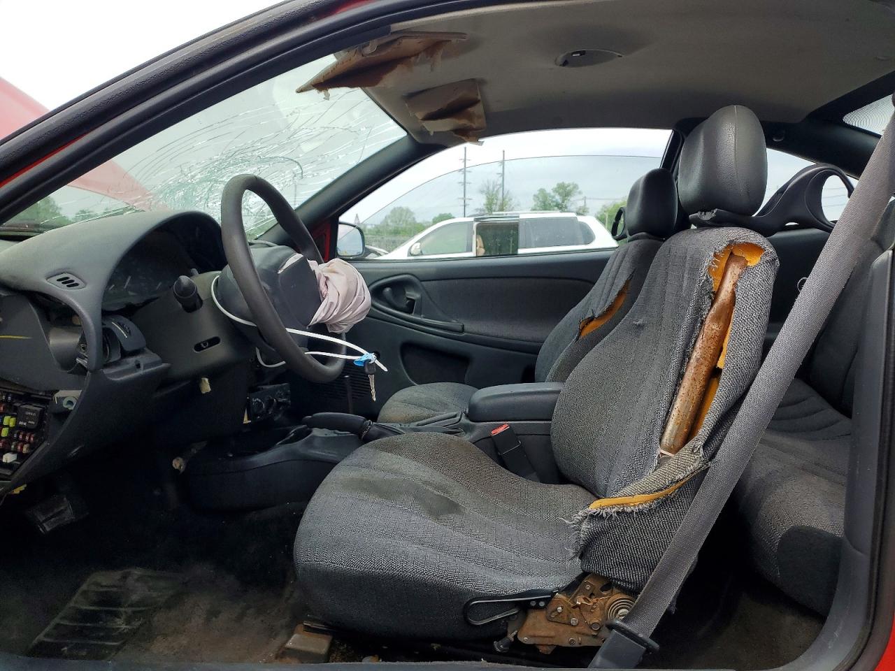 CHEVROLET CAVALIER 2002 — 8