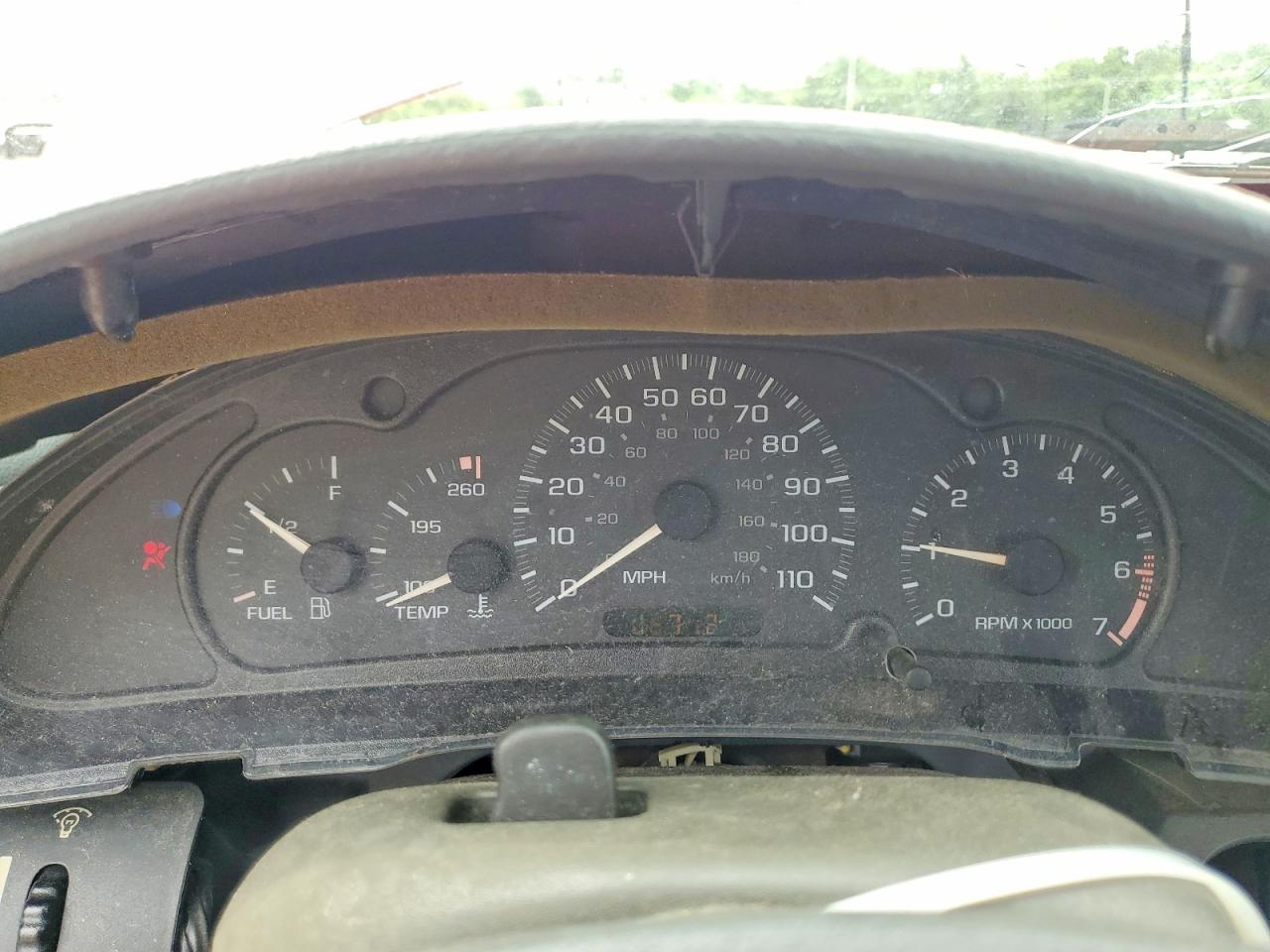 CHEVROLET CAVALIER 2002 — 10