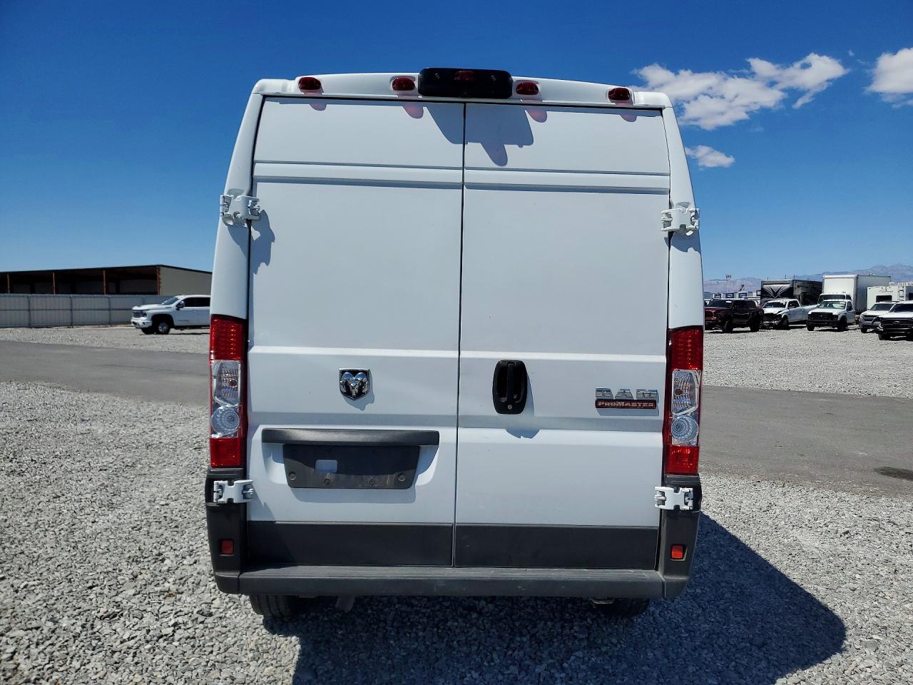 RAM PROMASTER 2500 2022 — 7
