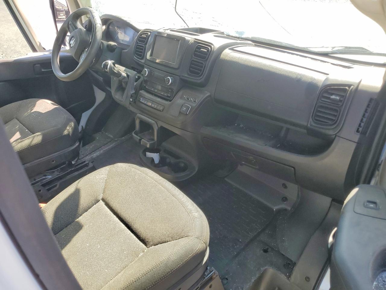RAM PROMASTER 2500 2022 — 9
