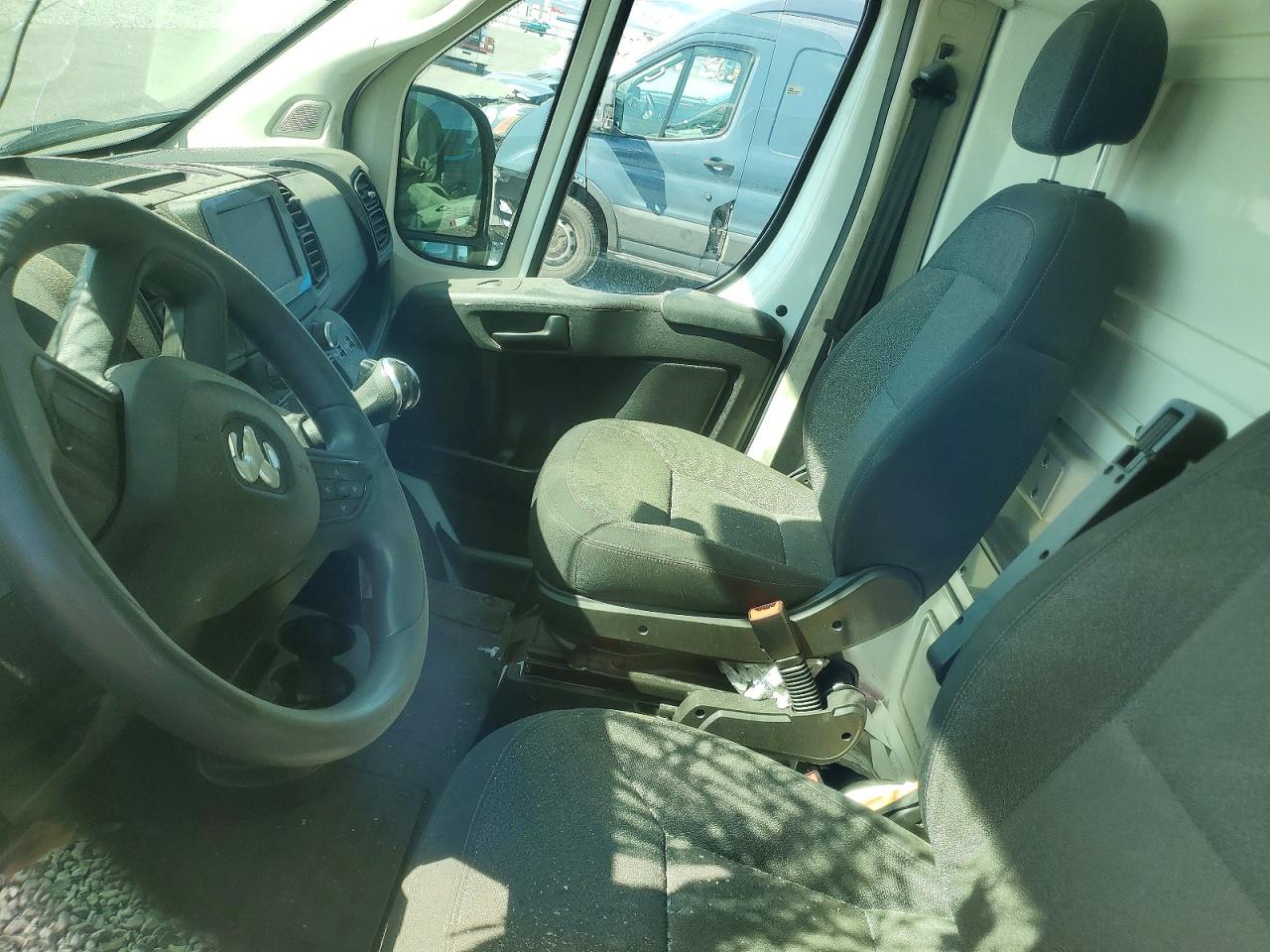 RAM PROMASTER 2500 2022 — 8