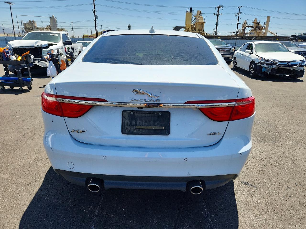 JAGUAR XF 2017 — 7