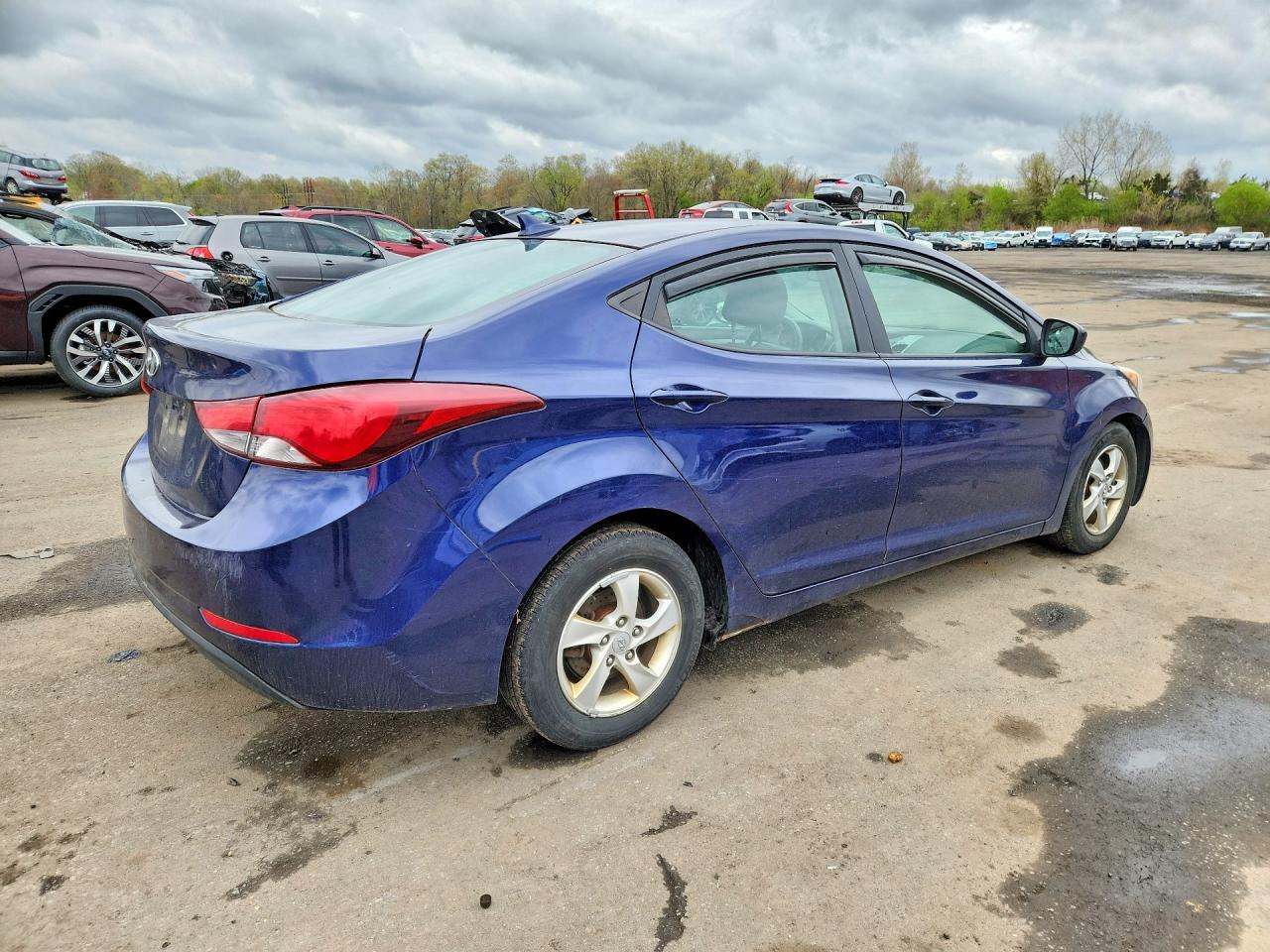 HYUNDAI ELANTRA 2014 — 4