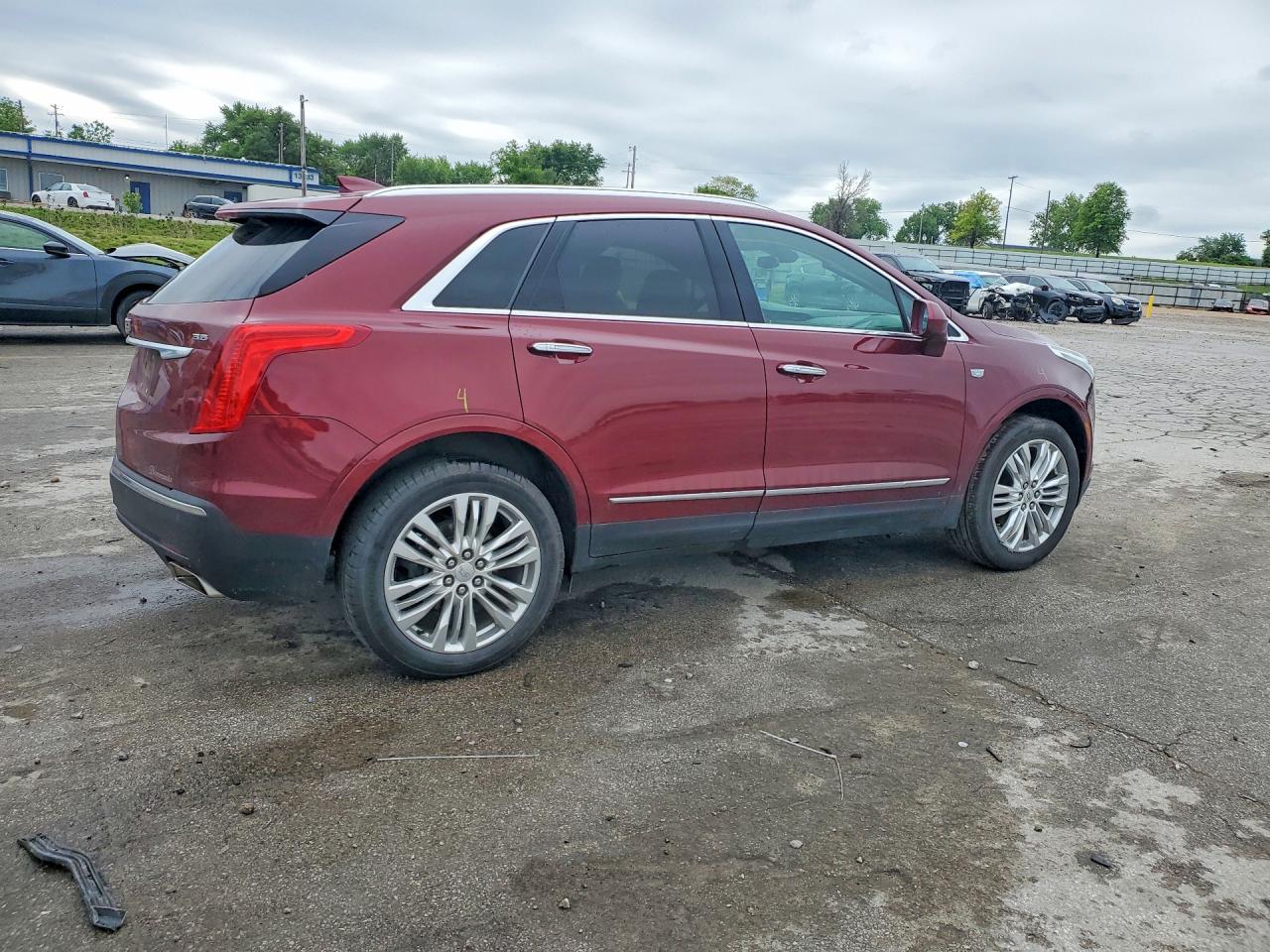 CADILLAC XT5 2017 — 4