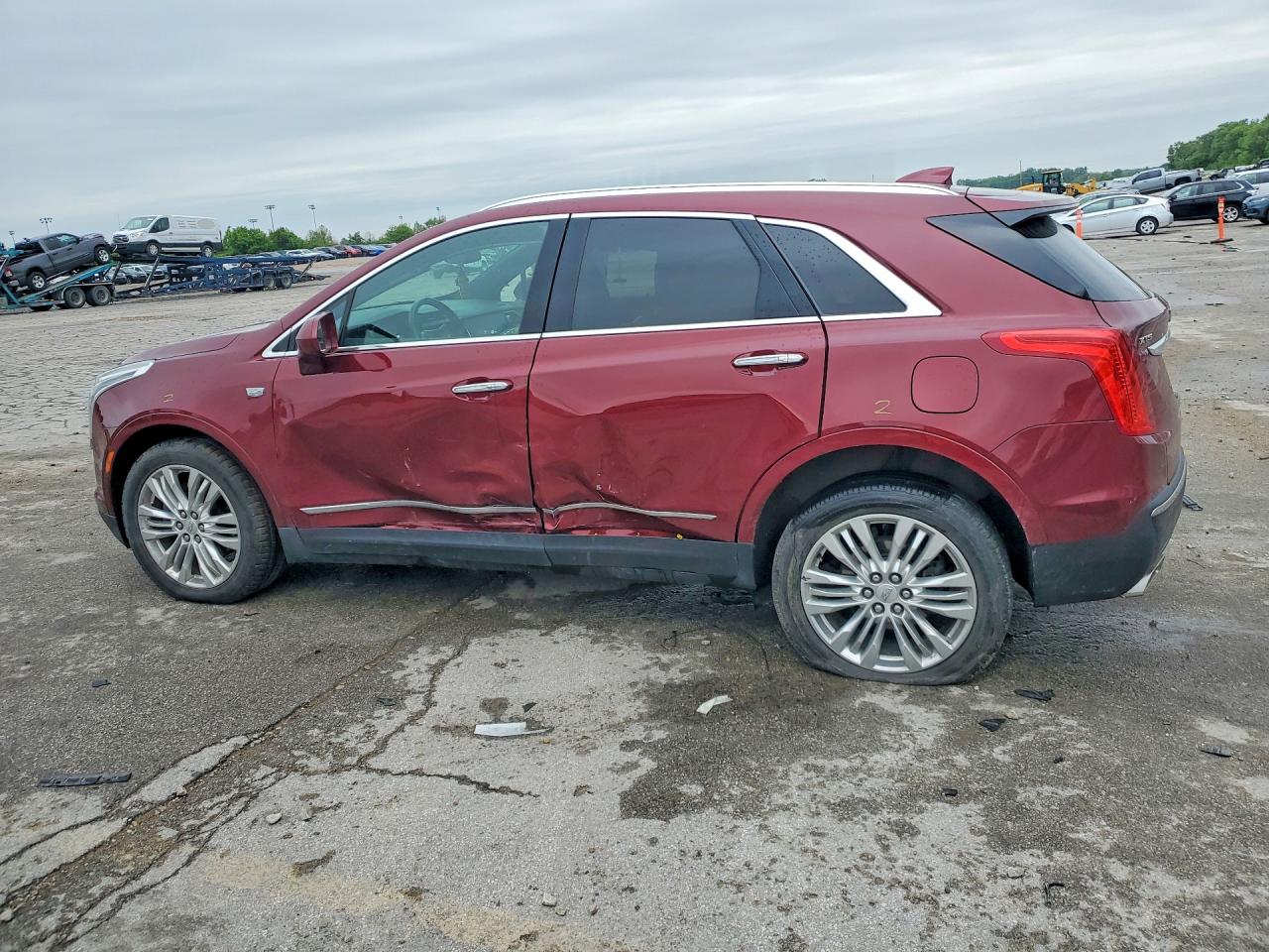 CADILLAC XT5 2017 — 3