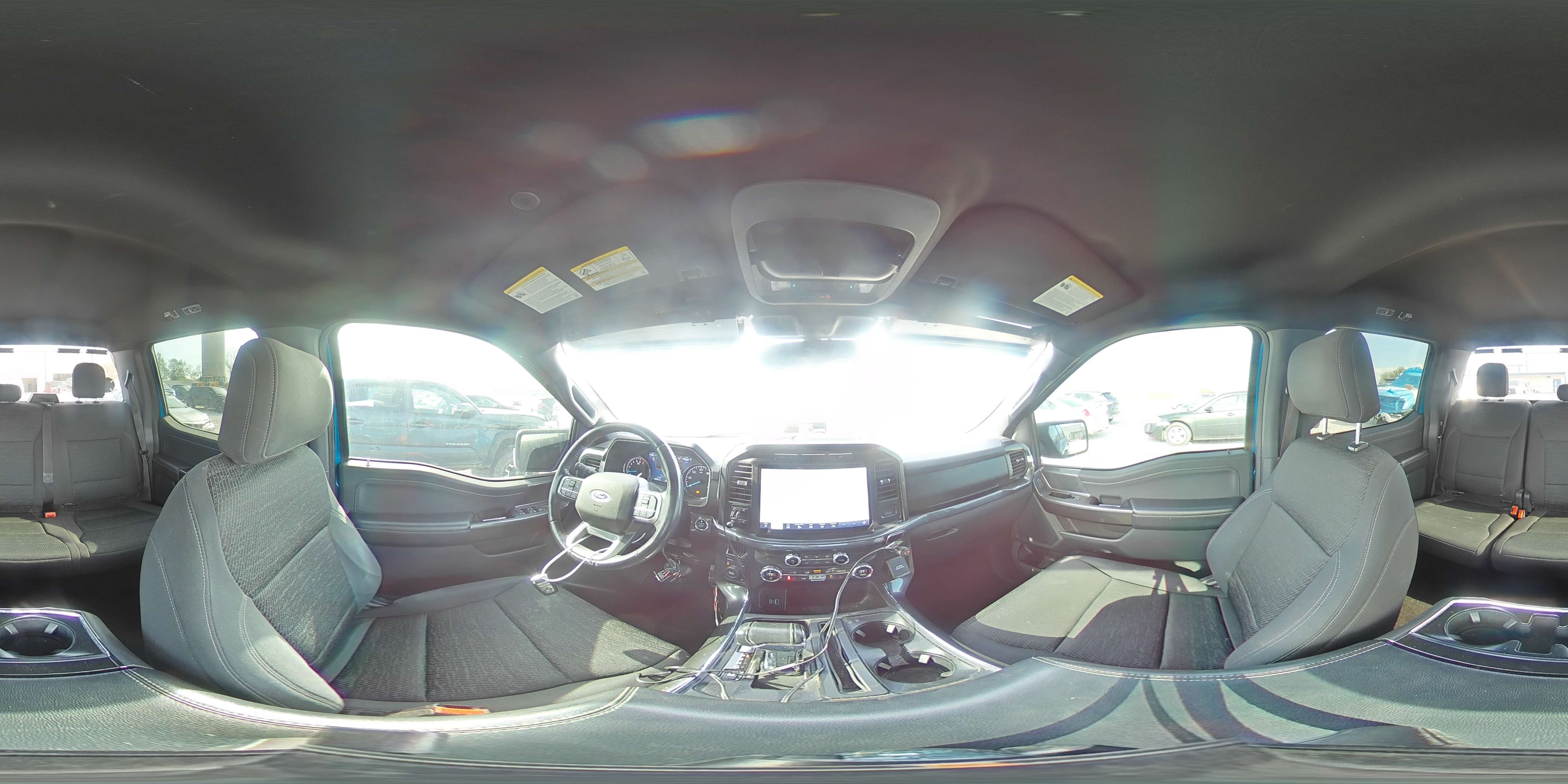 FORD F150 2021 — 14