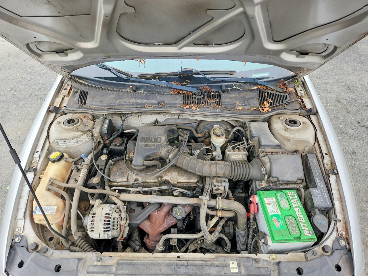 CHEVROLET CAVALIER 2000 — 12