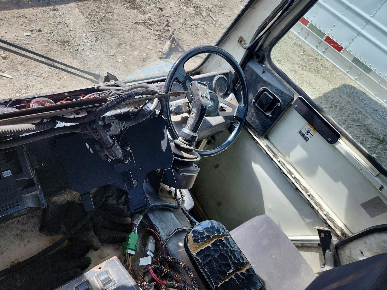 Mack 600 Leu 2009 — 6