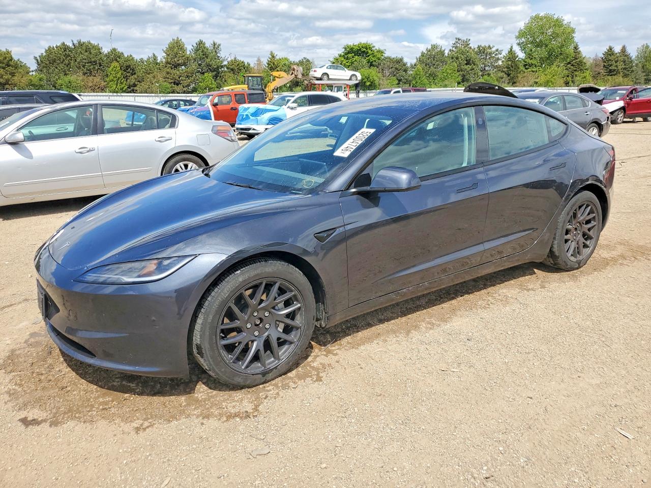 TESLA MODEL 3 2024 — 2
