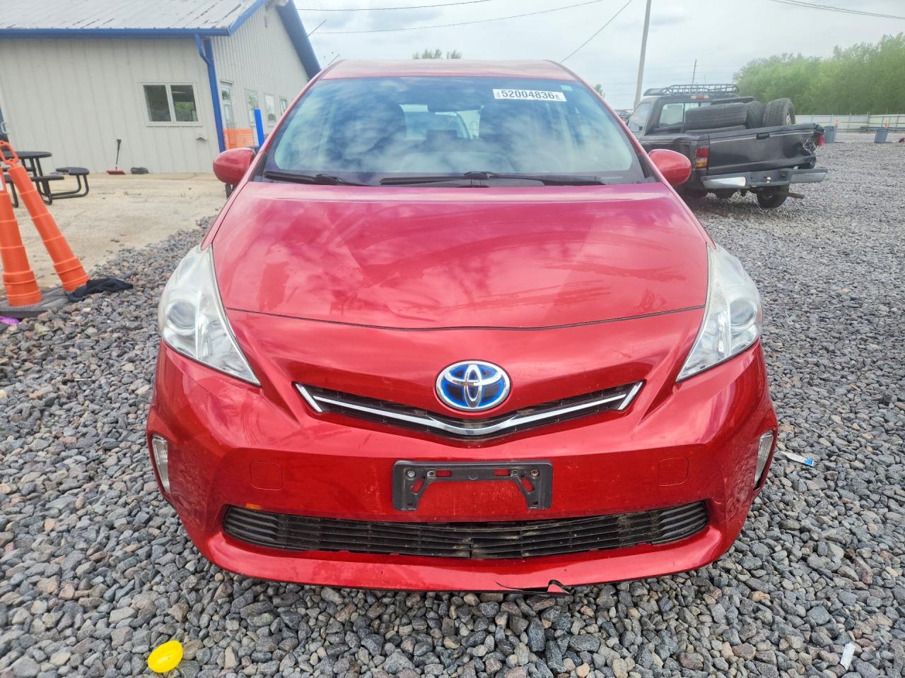TOYOTA PRIUS V 2012 — 6