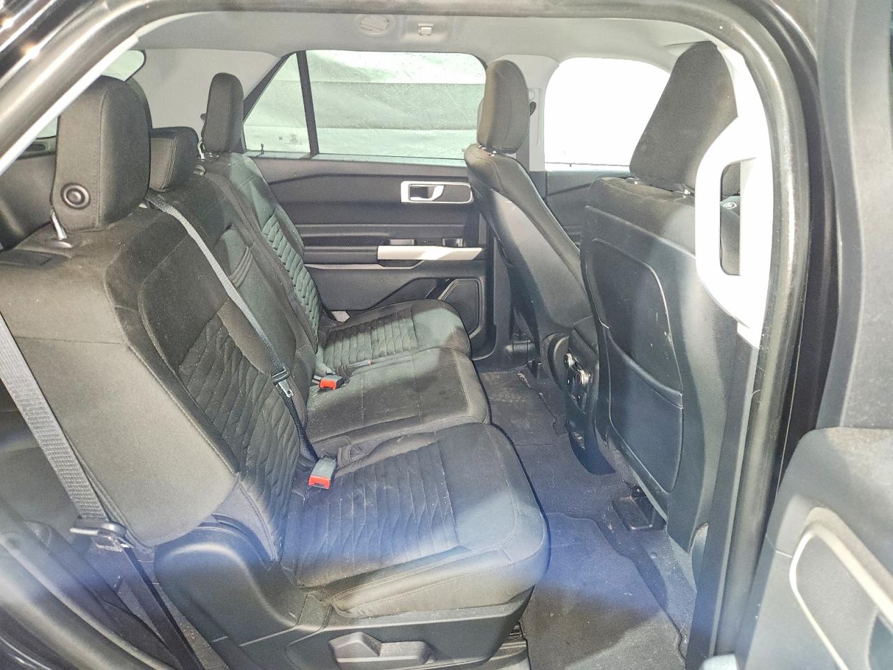 FORD EXPLORER 2020 — 12