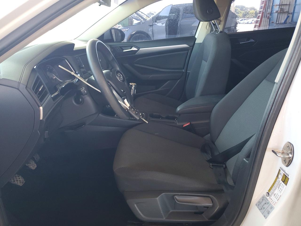 VOLKSWAGEN JETTA 2019 — 8