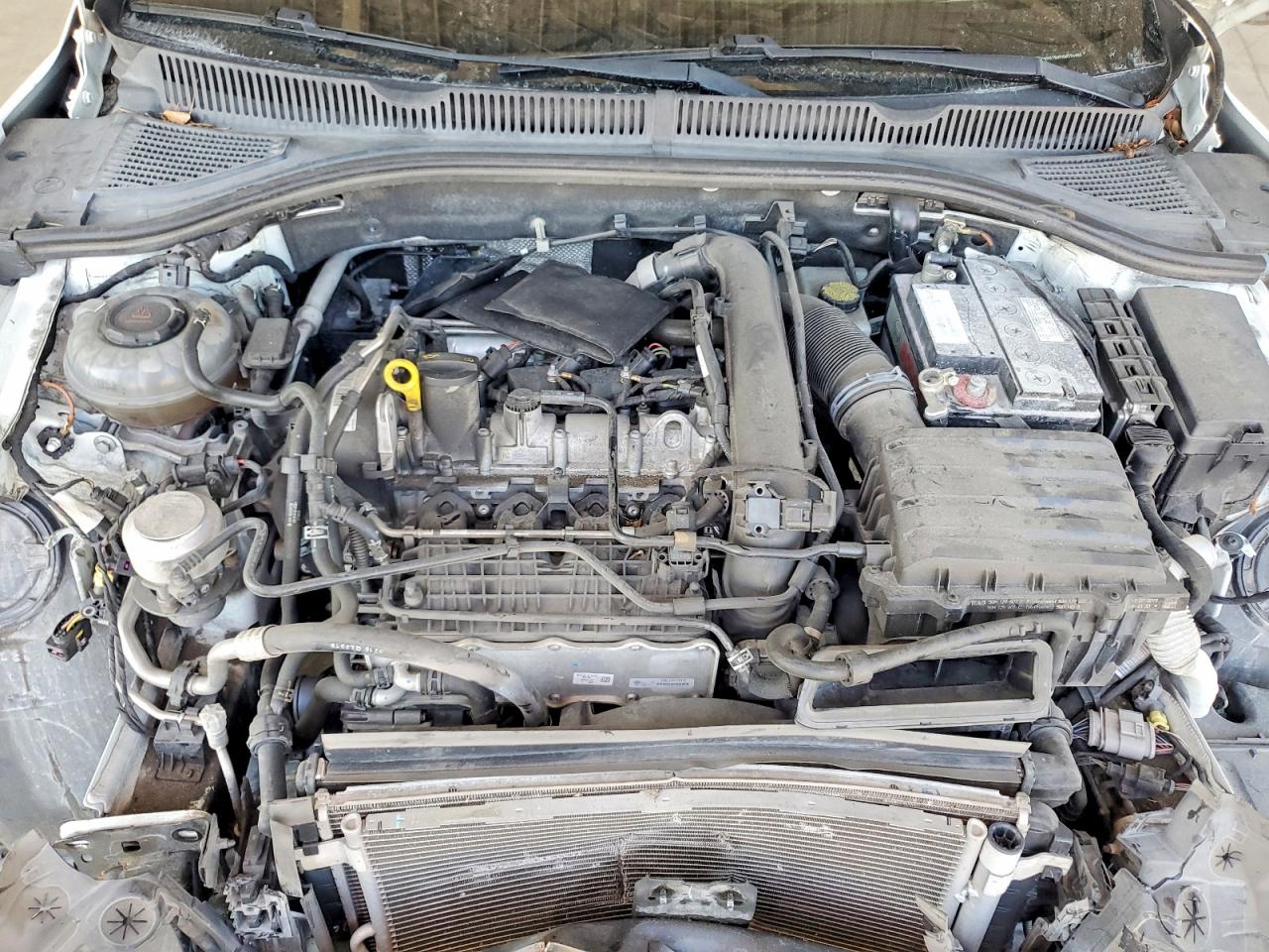 VOLKSWAGEN JETTA 2019 — 12