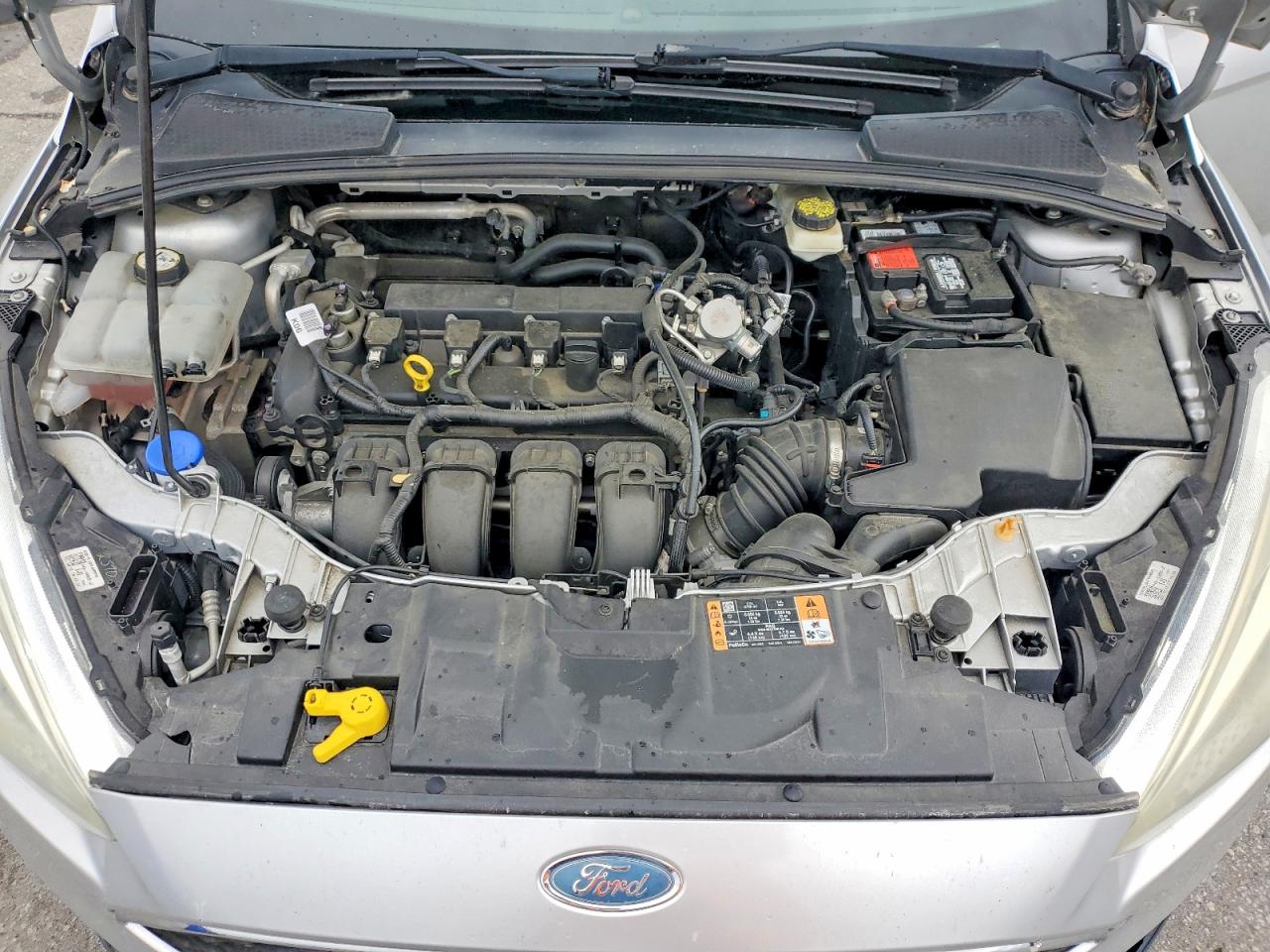 FORD FOCUS SE 2017 — 12