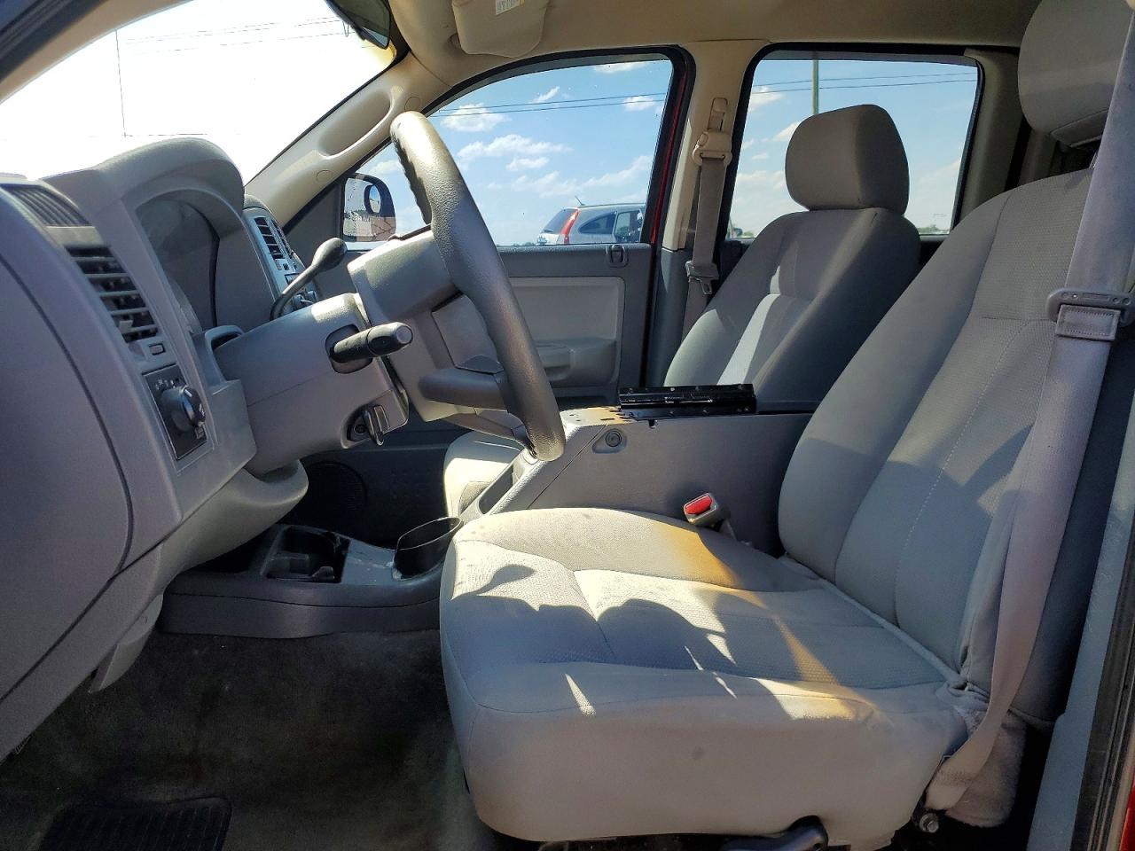 DODGE DAKOTA 2006 — 8