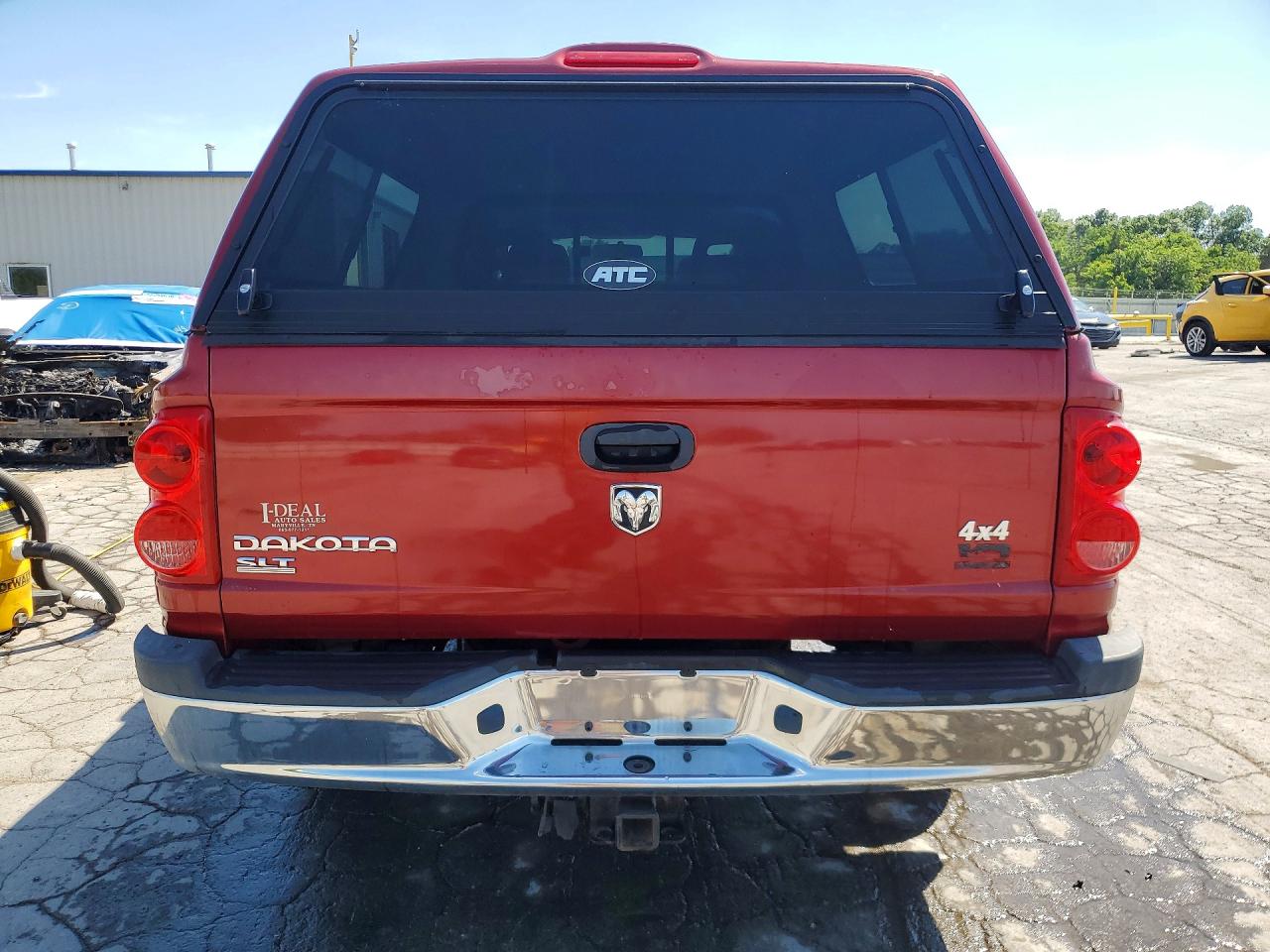 DODGE DAKOTA 2006 — 7