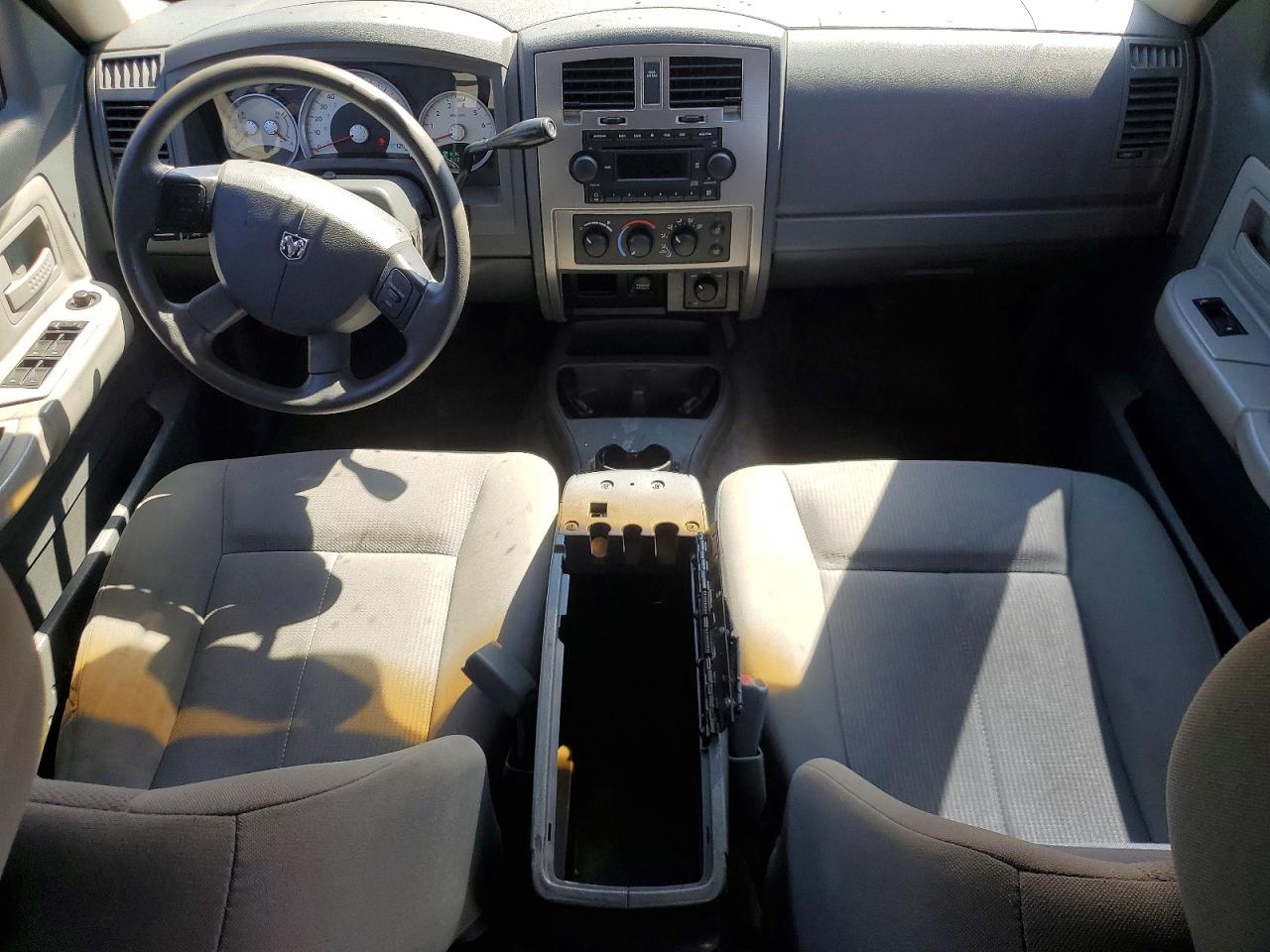 DODGE DAKOTA 2006 — 9