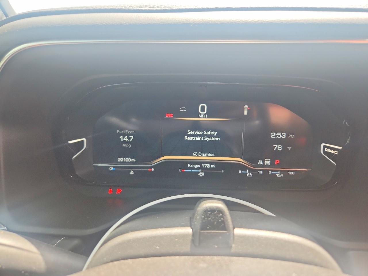 GMC YUKON 2024 — 10