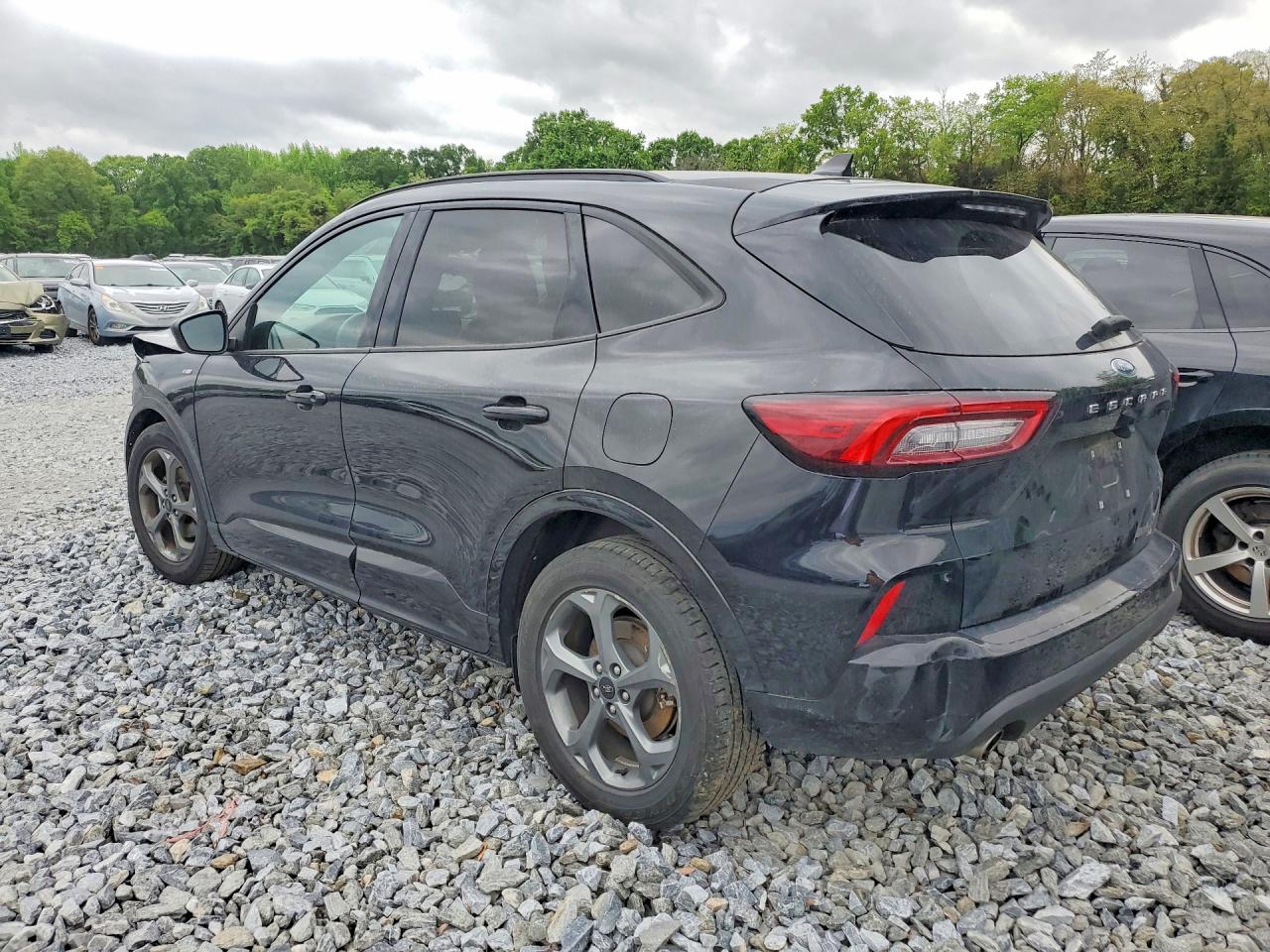 FORD ESCAPE 2023 — 3