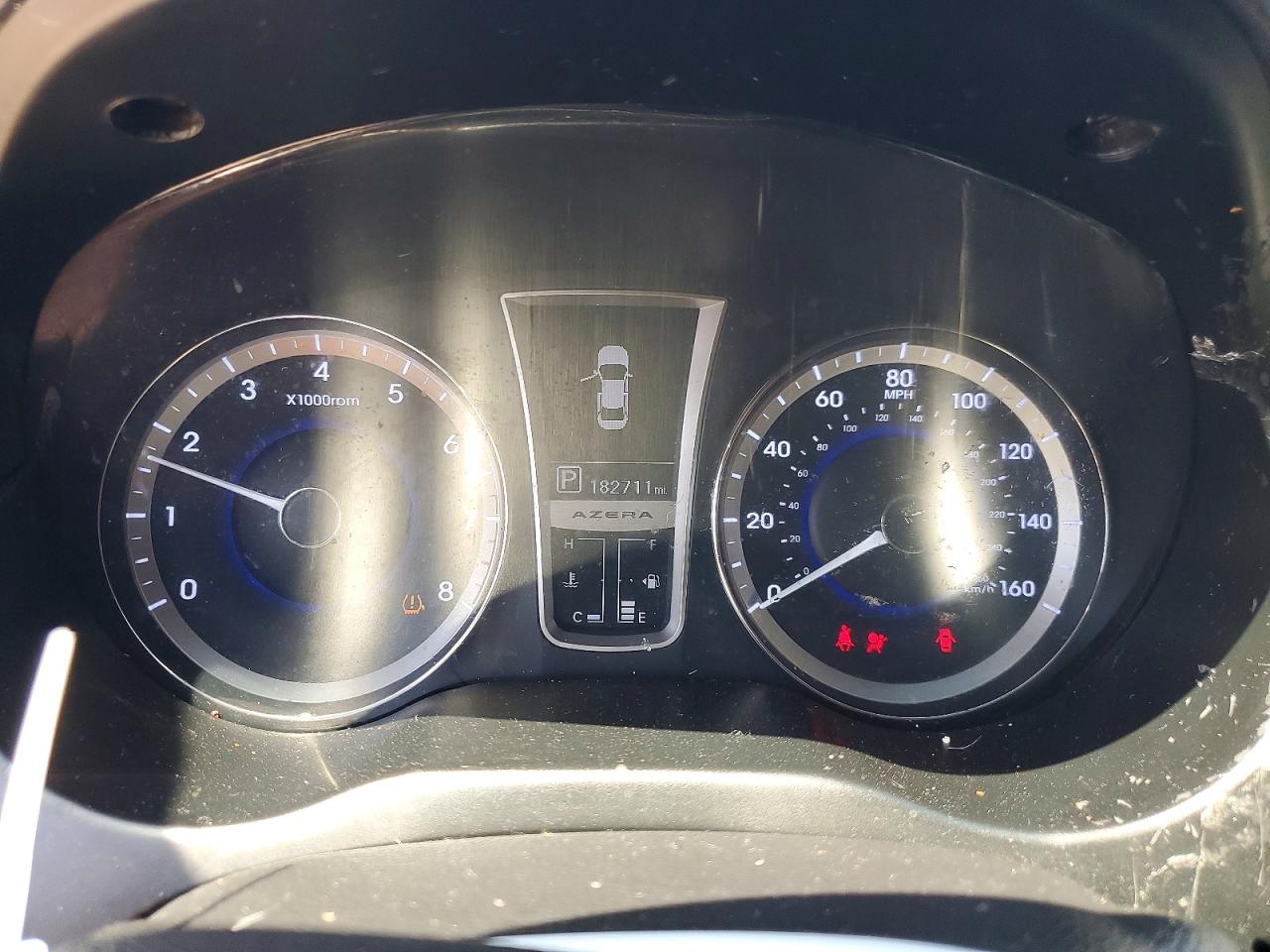 HYUNDAI AZERA 2012 — 10