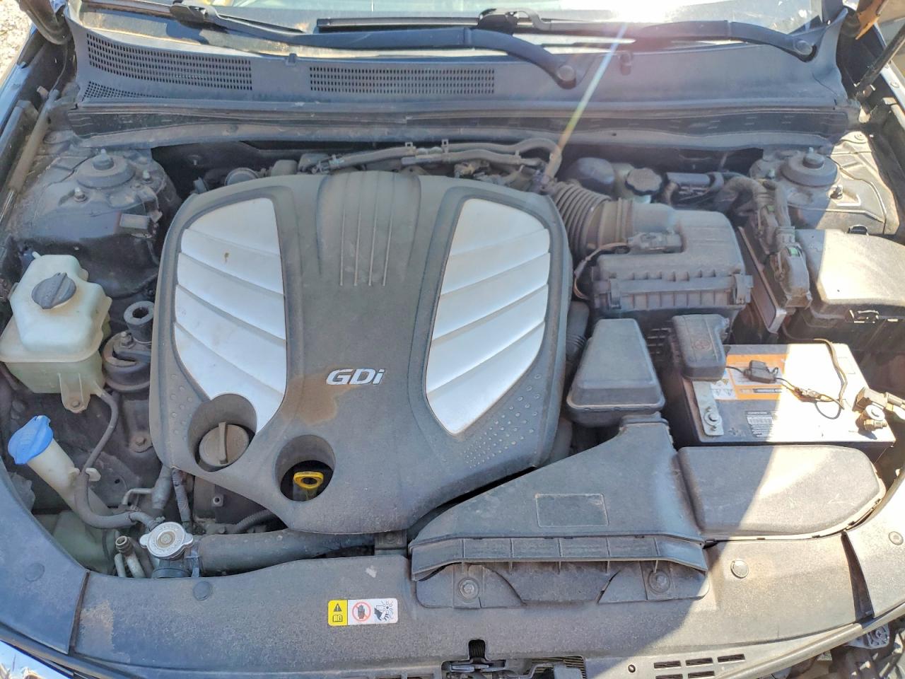 HYUNDAI AZERA 2012 — 12