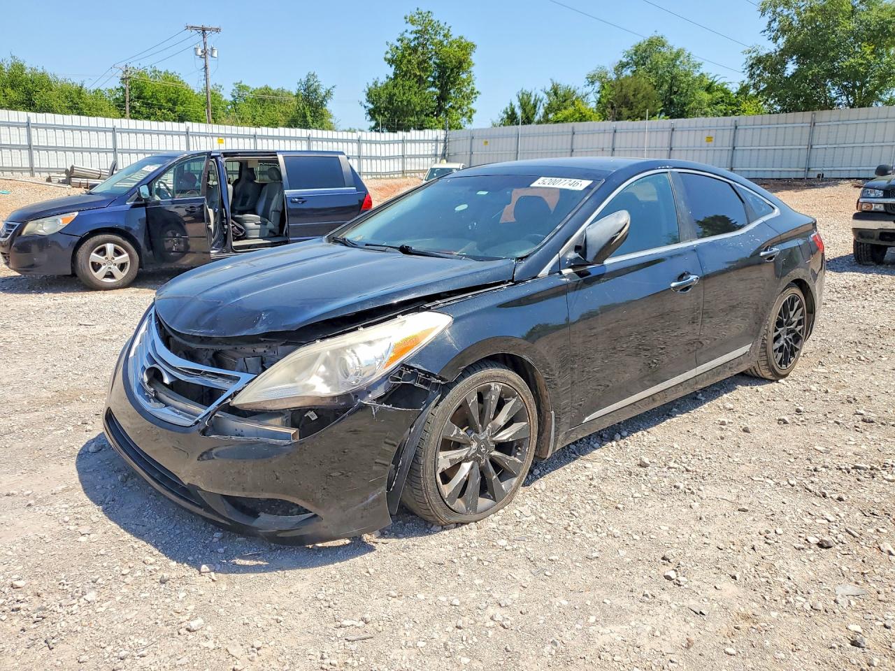 HYUNDAI AZERA 2012 — 2