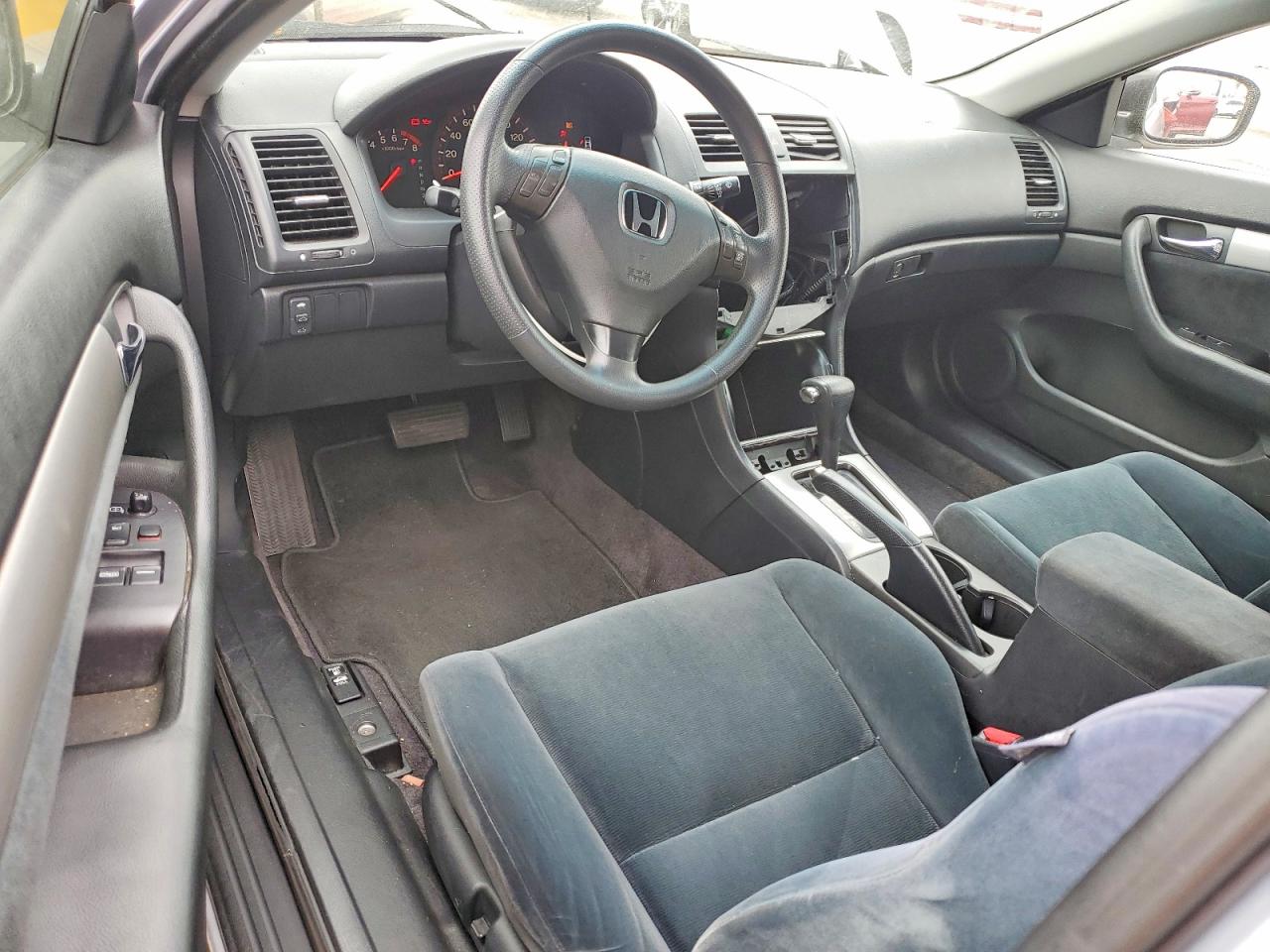 HONDA ACCORD 2003 — 9