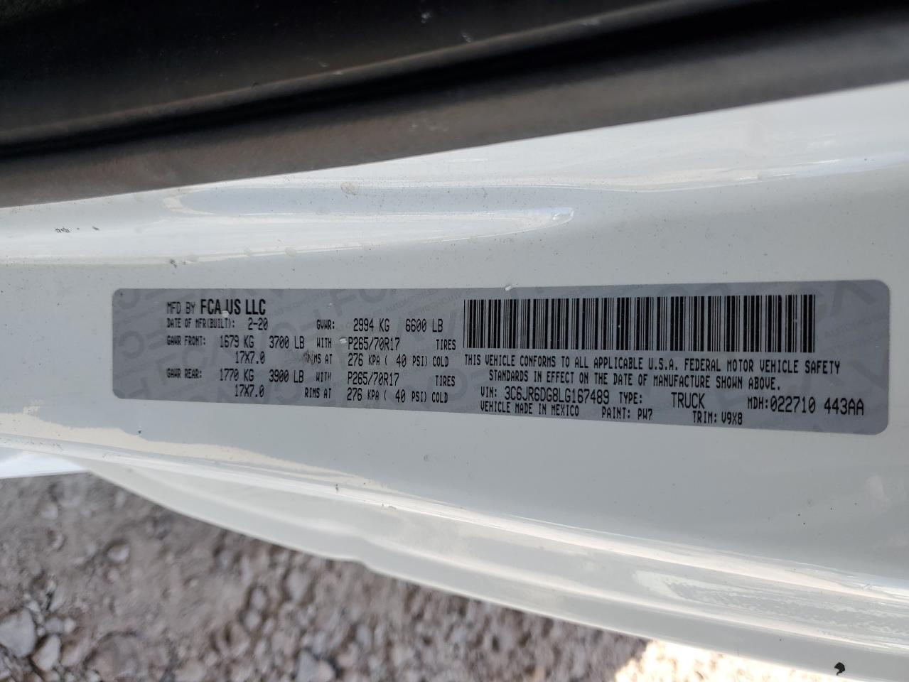 RAM 1500 CLASSIC 2020 — 14