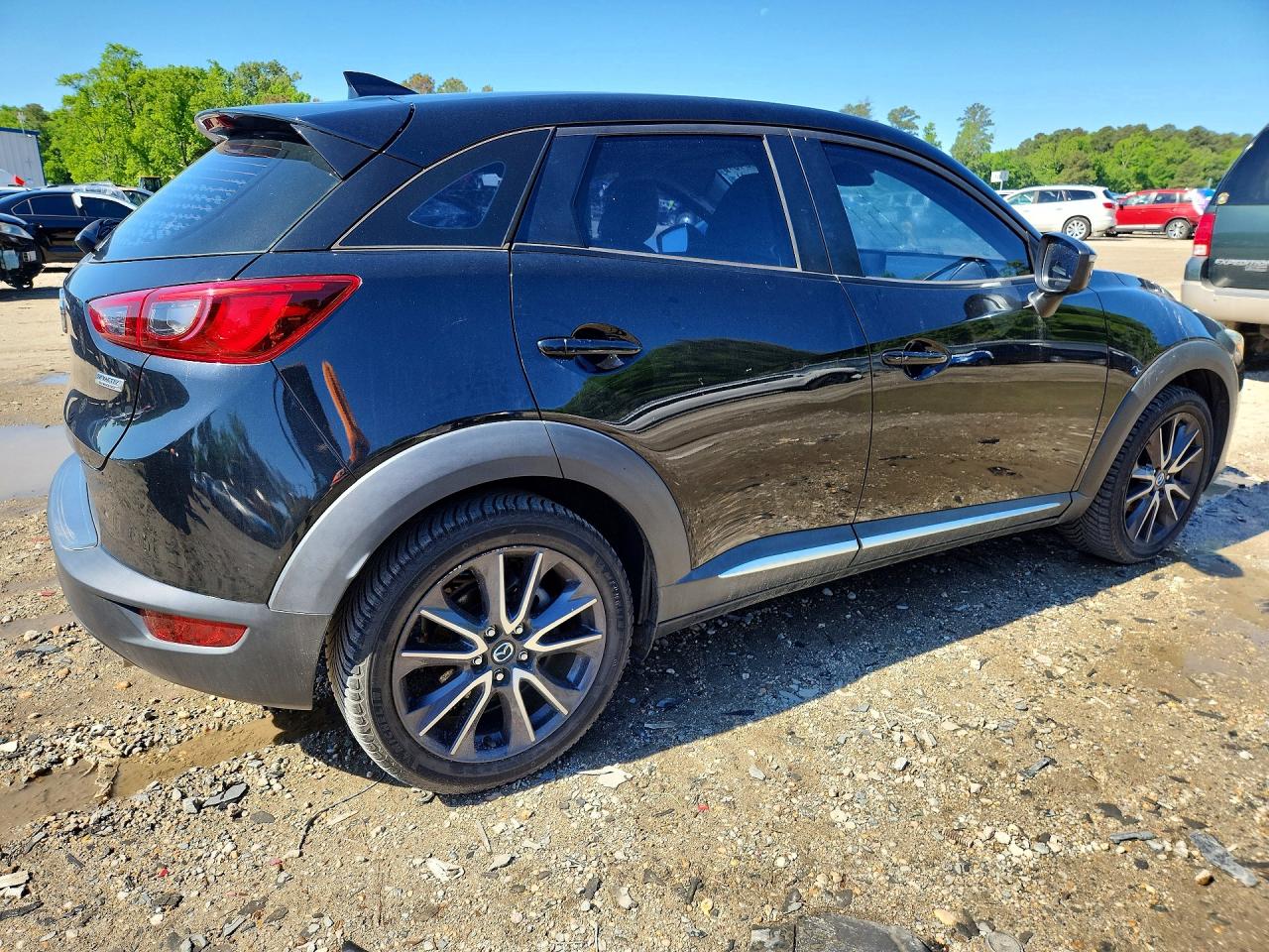 MAZDA CX-3 2018 — 4