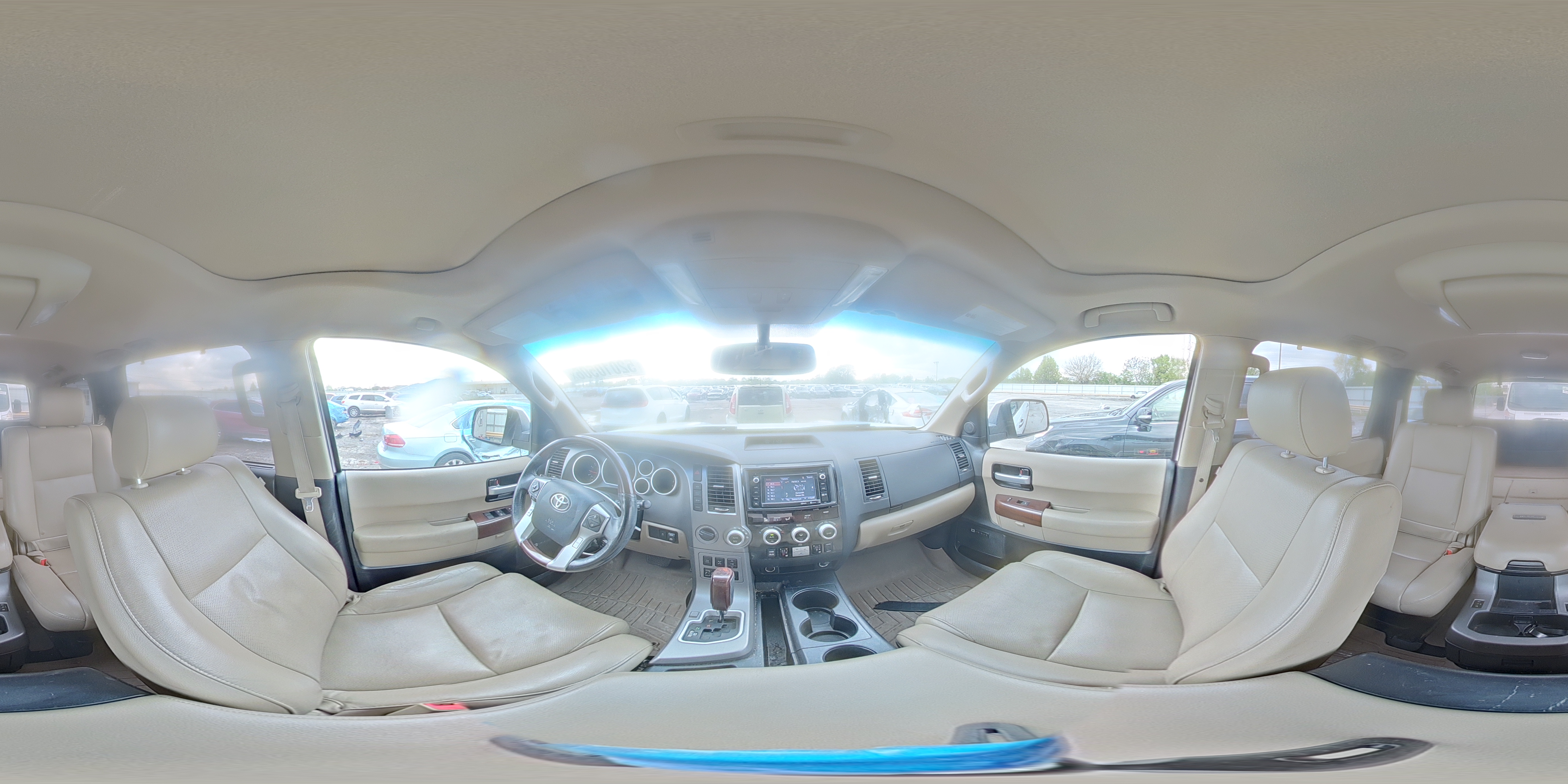 TOYOTA SEQUOIA 2014 — 15