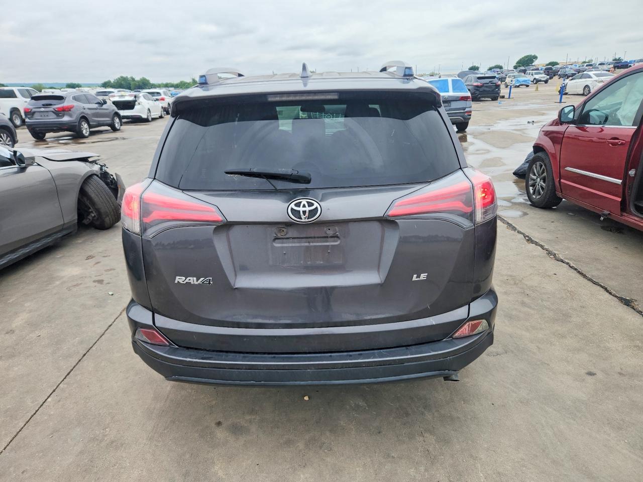 TOYOTA RAV4 2017 — 7