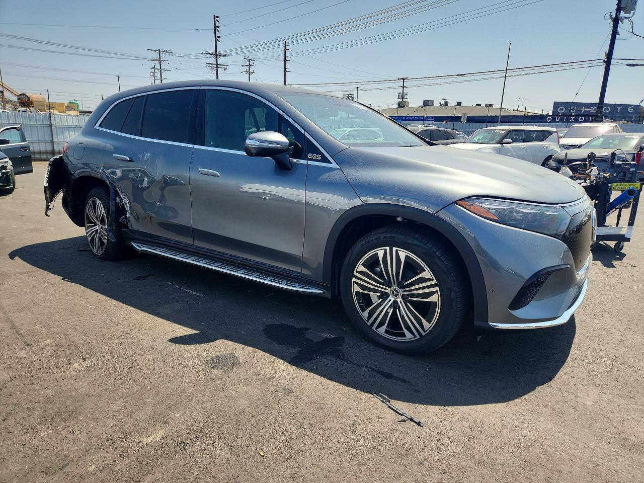 MERCEDES-BENZ EQS SUV 2023 — 5