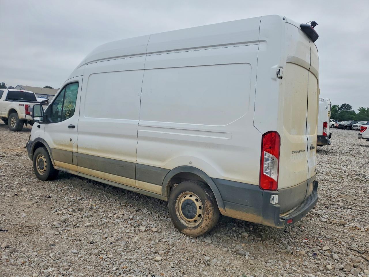 FORD TRANSIT 2021 — 3