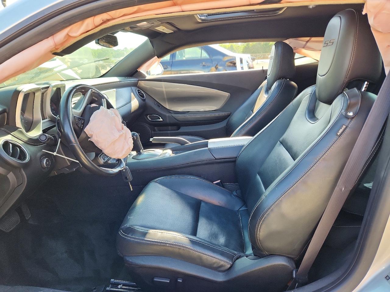 CHEVROLET CAMARO 2015 — 8